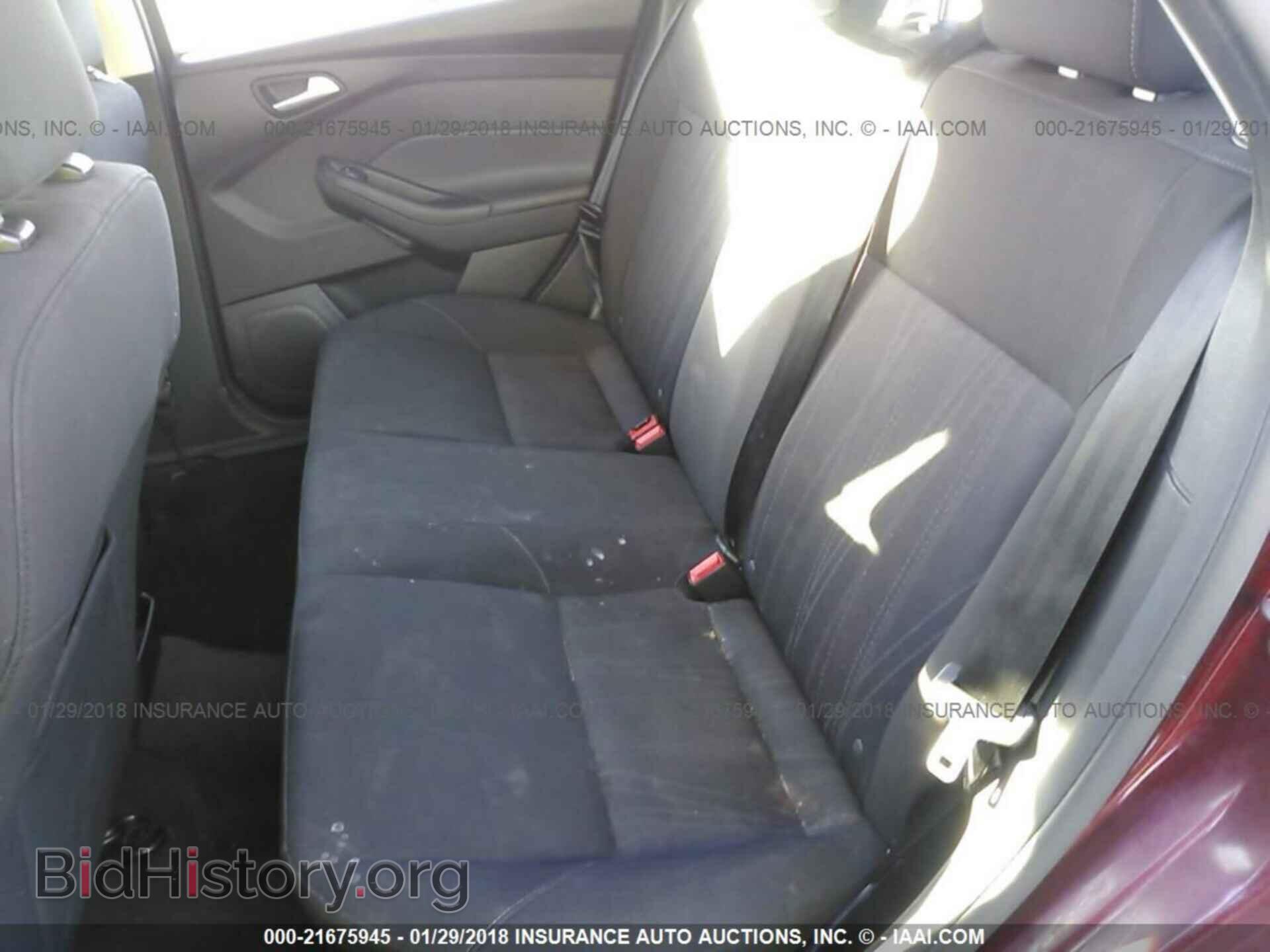 2015 Ford Focus - VIN: 1FADP3F27FL204220 - Photo 8