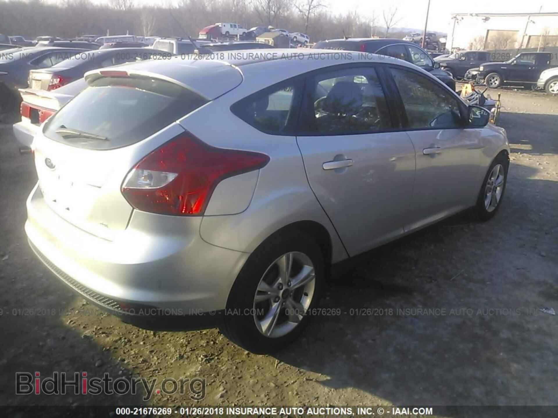 2013 Ford Focus - VIN: 1FADP3K28DL186247 - Photo 4
