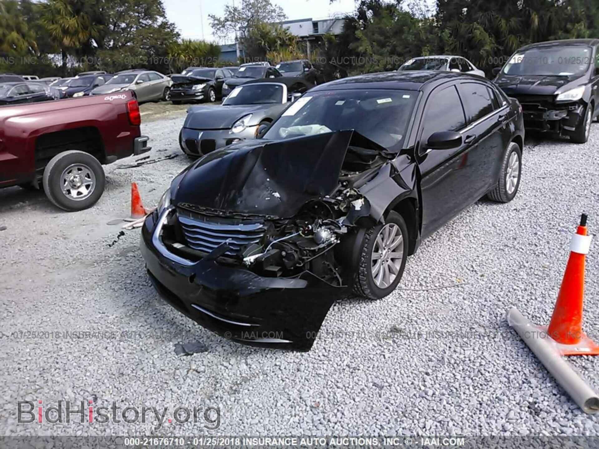 2012 Chrysler 200 - VIN: 1C3CCBBB3CN117906 - Photo 6