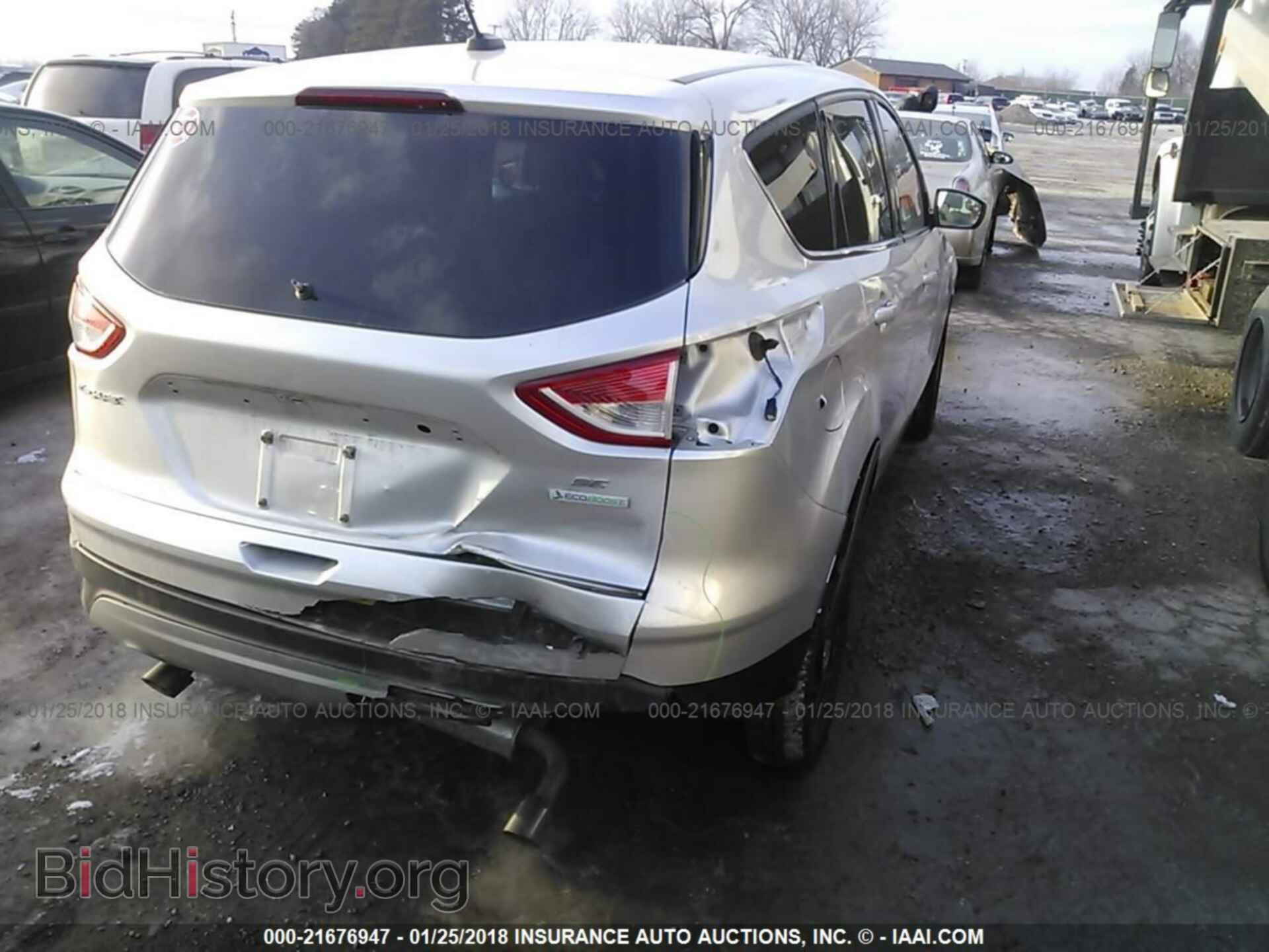 2015 Ford Escape - VIN: 1FMCU0GX8FUB04575 - Фото 4