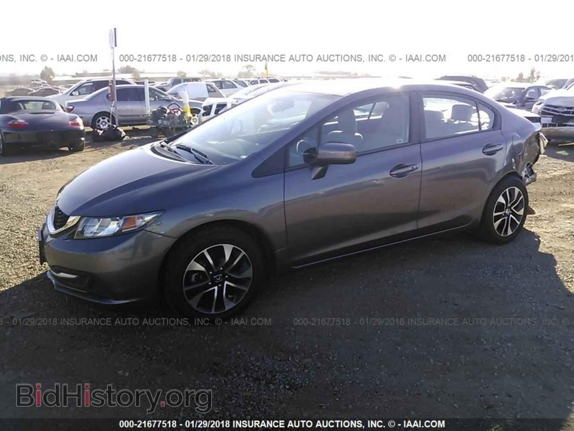2014 Honda Civic - VIN: 19XFB2F88EE246158 - Фото 2