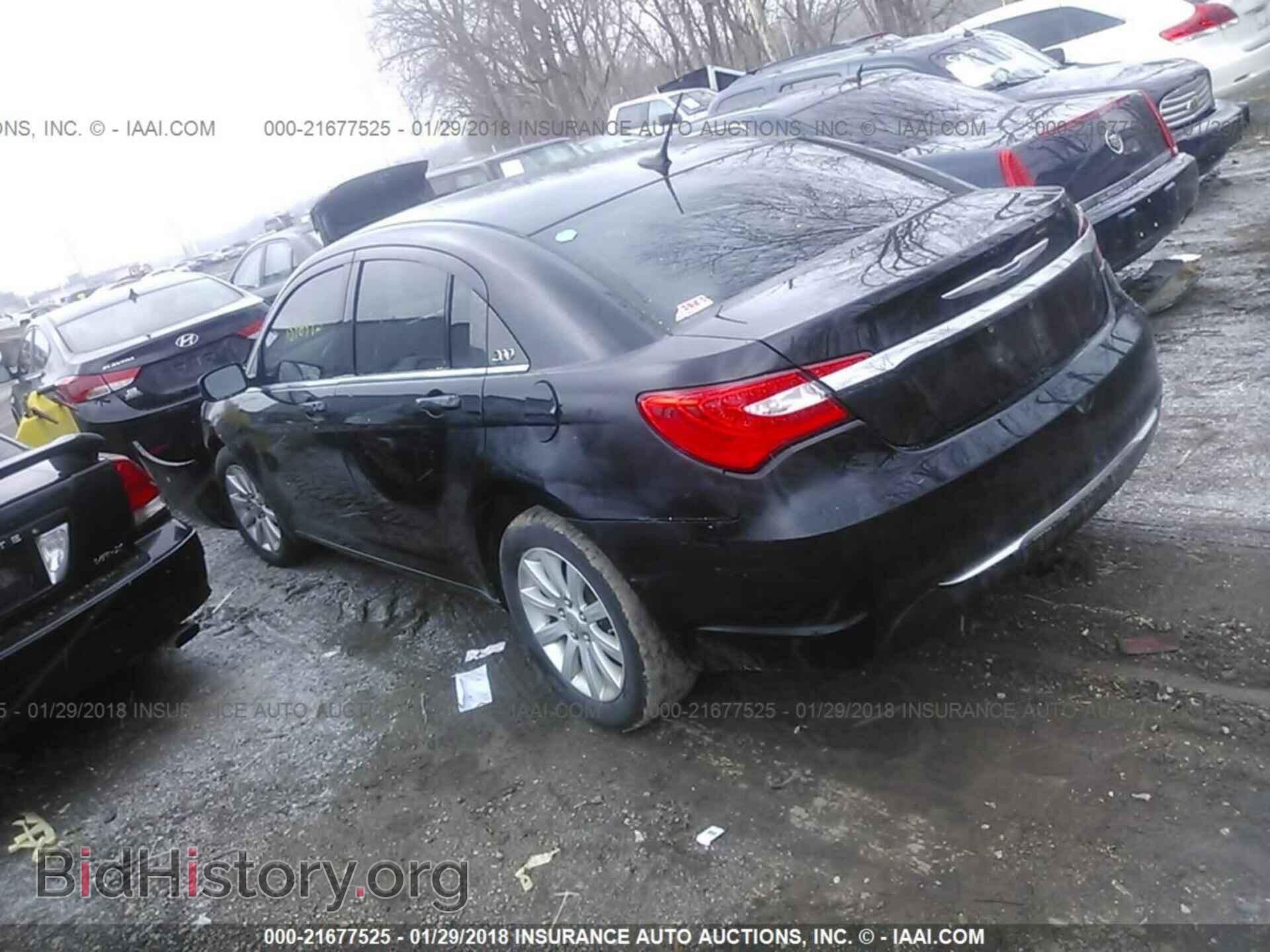 2012 Chrysler 200 - VIN: 1C3CCBBB5CN106809 - Photo 3