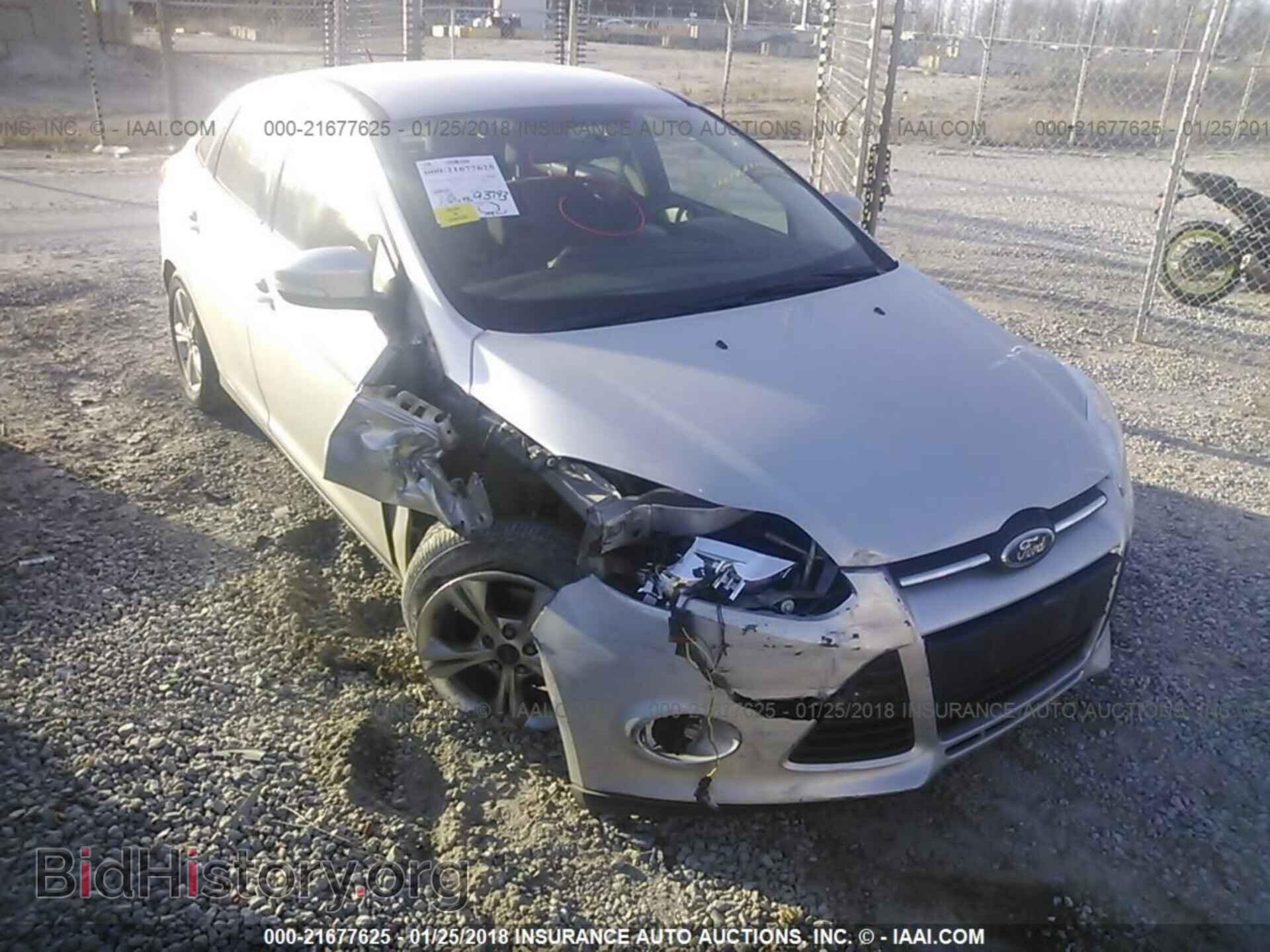 2013 Ford Focus - VIN: 1FADP3F24DL301792 - Photo 6