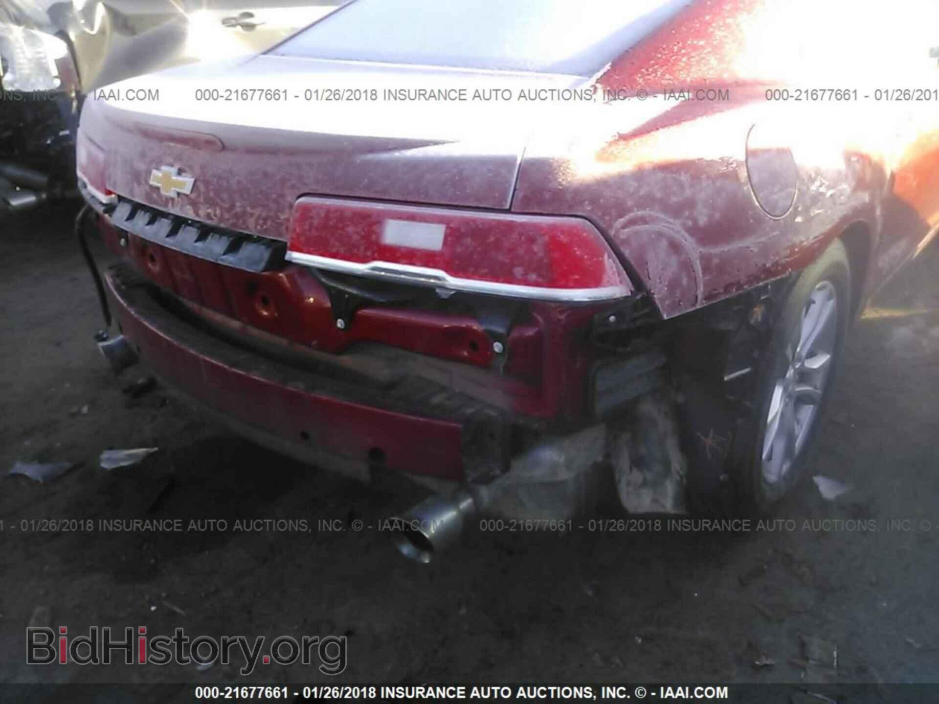 2015 Chevrolet Camaro - VIN: 2G1FB1E34F9197601 - Photo 6