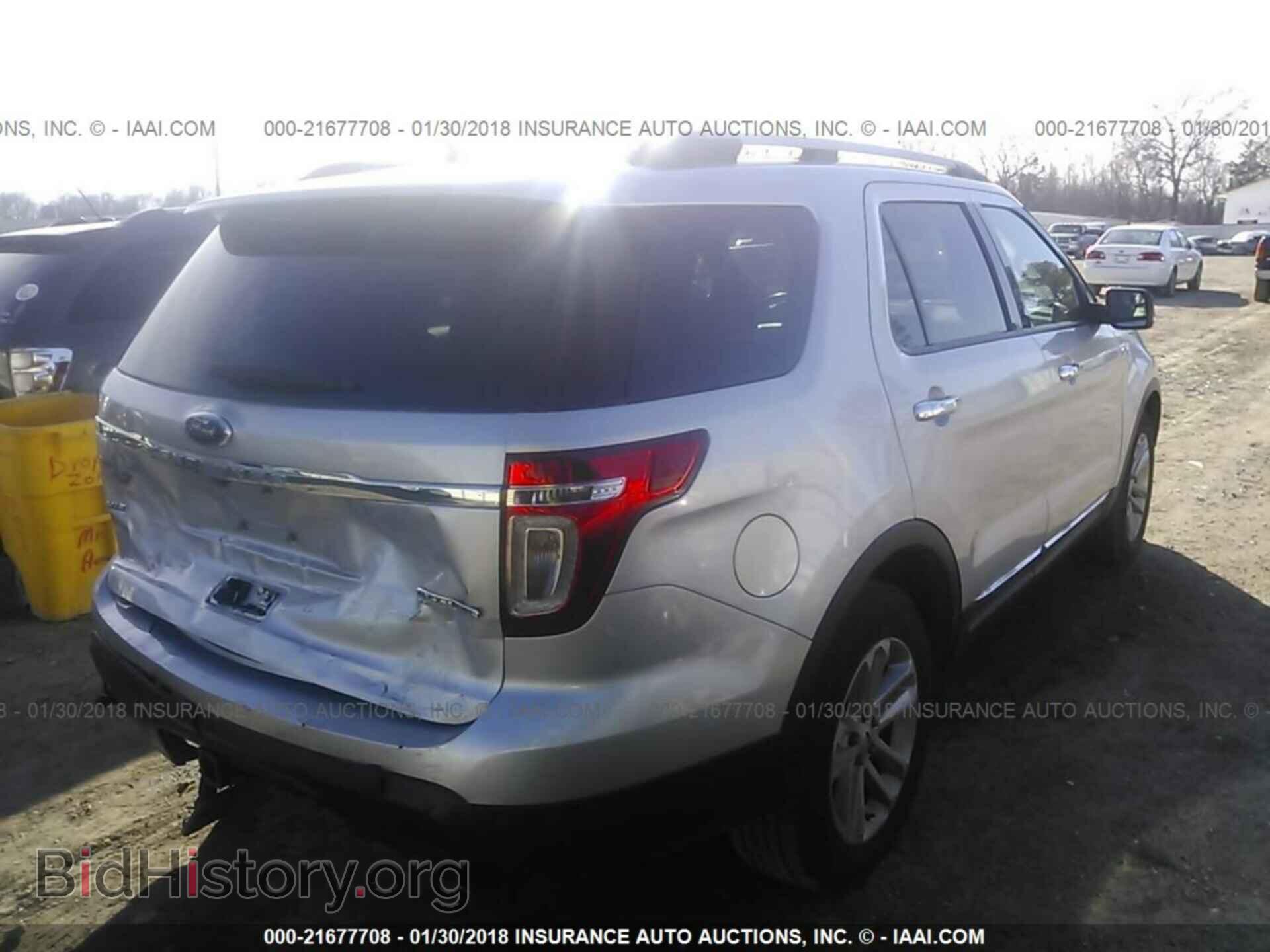 2013 Ford Explorer - VIN: 1FM5K7D89DGC85198 - Фото 4