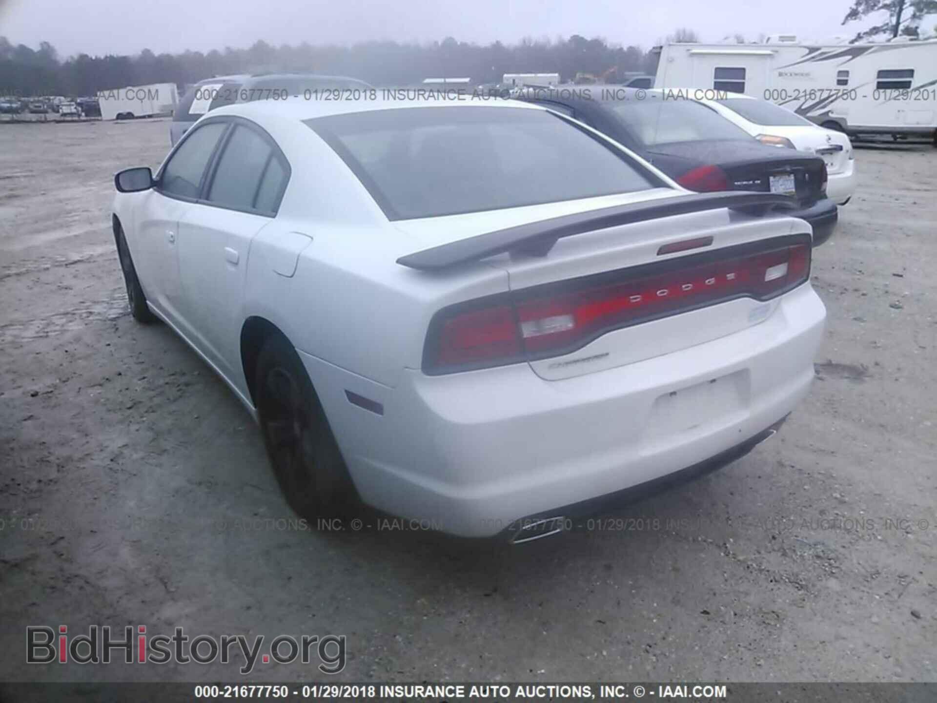 2012 Dodge Charger - VIN: 2C3CDXBG4CH296715 - Фото 3