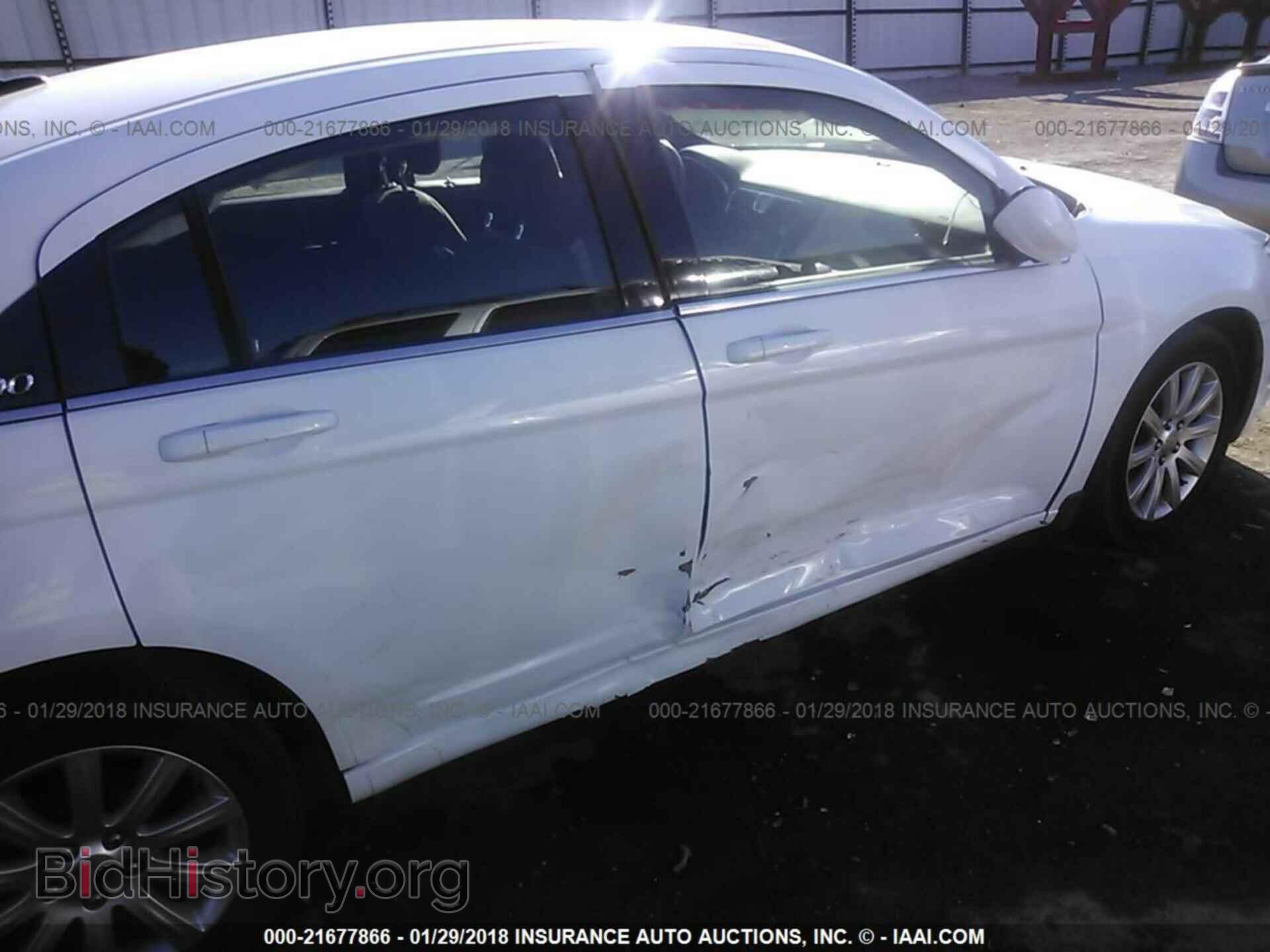 2013 Chrysler 200 - VIN: 1C3CCBBG4DN573457 - Photo 6