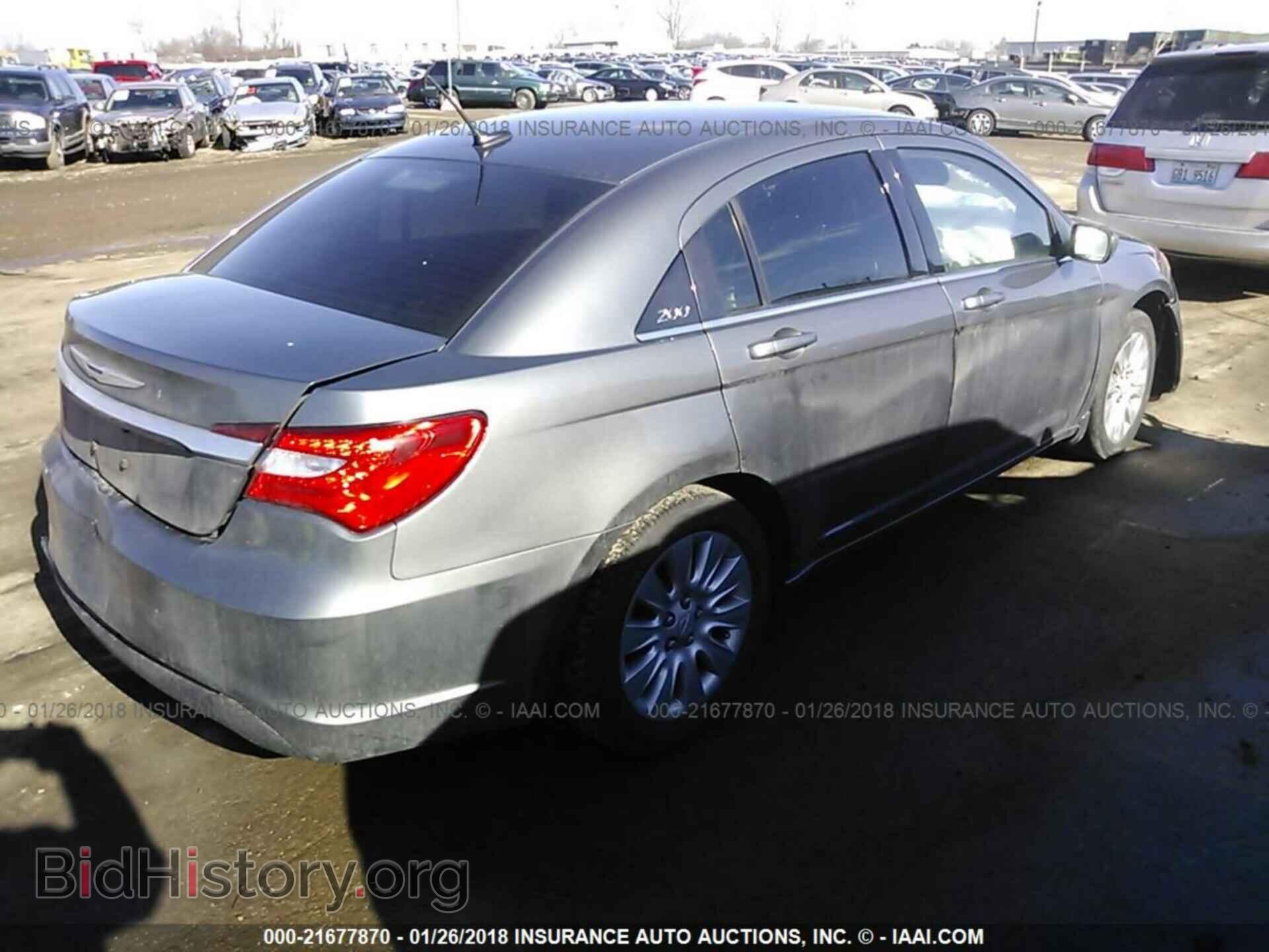 2013 Chrysler 200 - VIN: 1C3CCBAB4DN691692 - Фото 4