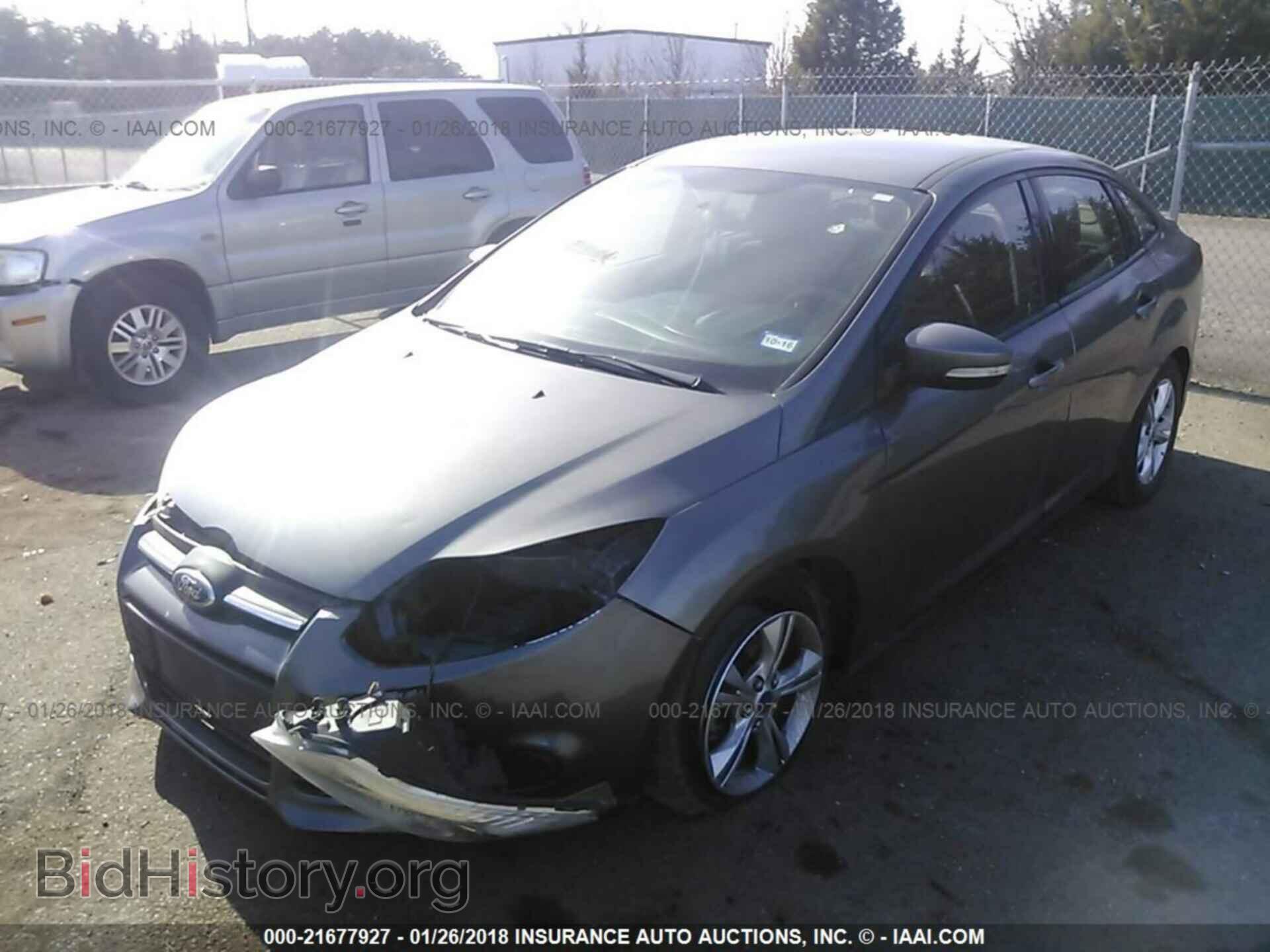 2013 Ford Focus - VIN: 1FADP3F23DL343631 - Photo 2