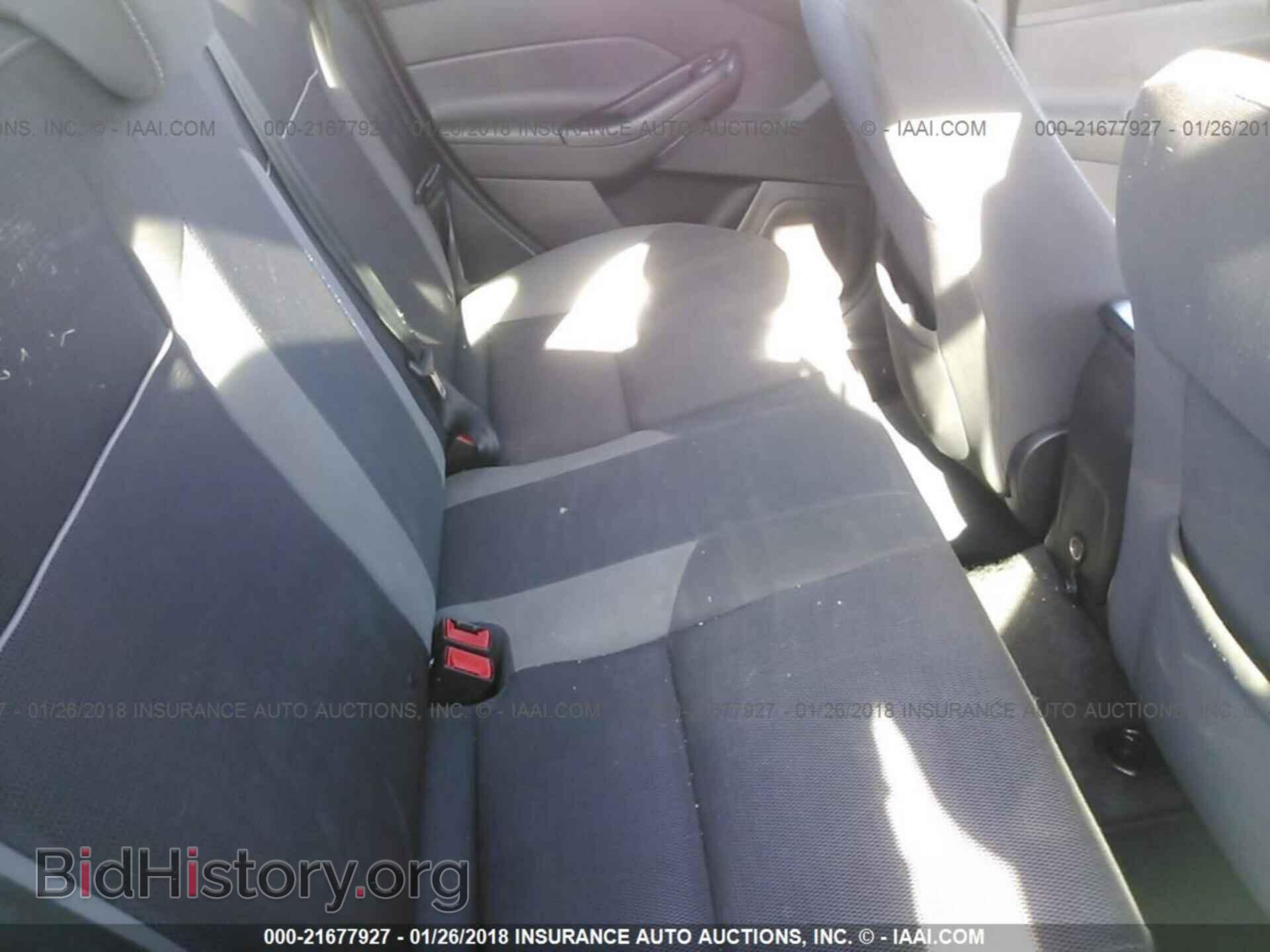 2013 Ford Focus - VIN: 1FADP3F23DL343631 - Photo 8