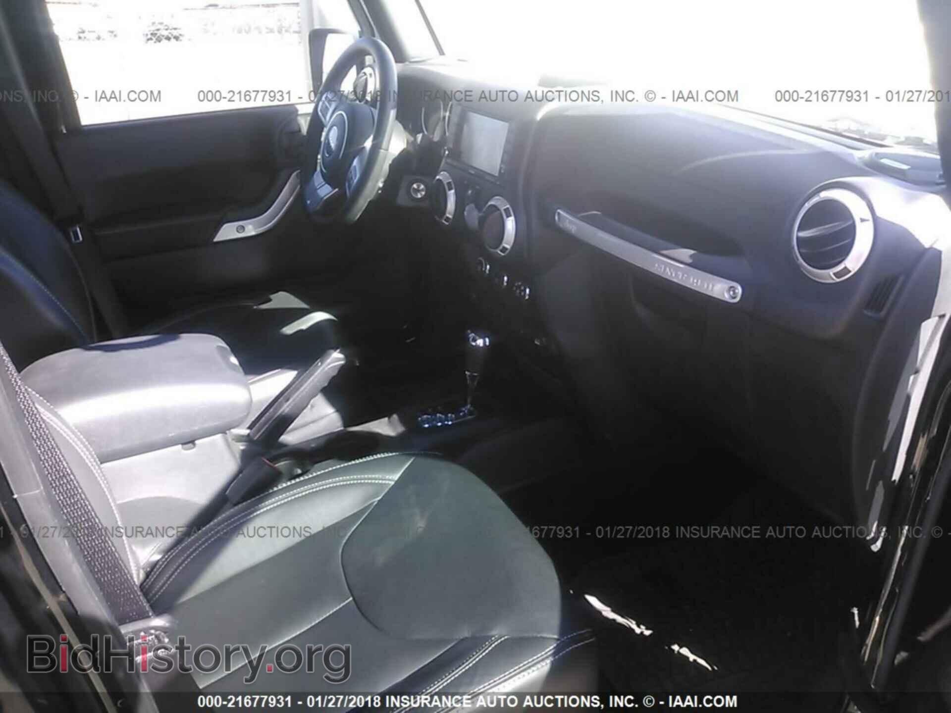 2017 Jeep Wrangler - VIN: 1C4BJWFG3HL568024 - Фото 5