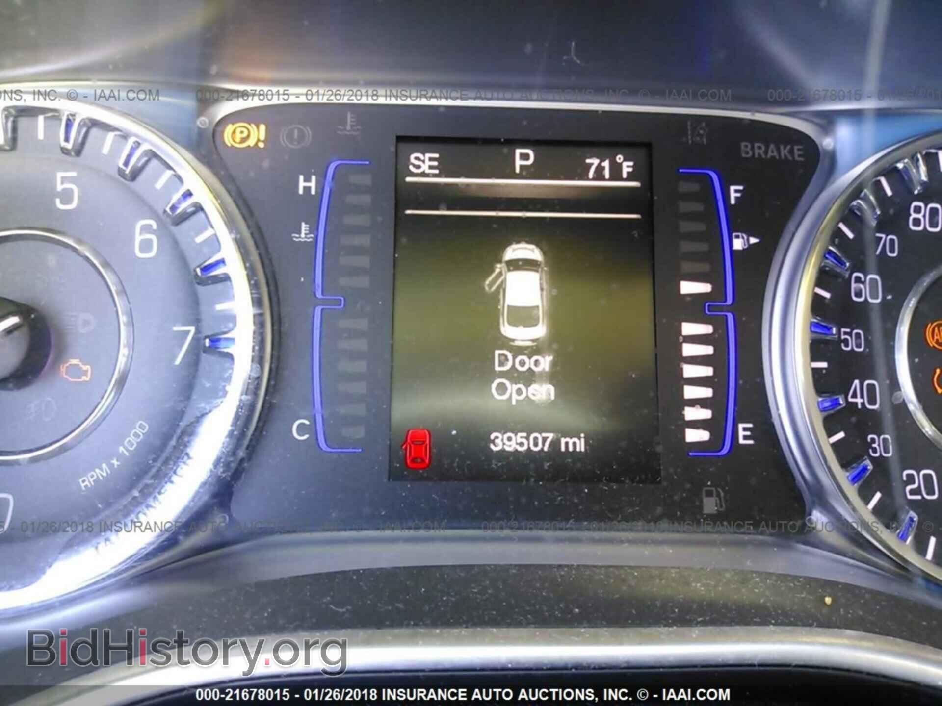 2015 Chrysler 200 - VIN: 1C3CCCAB3FN704067 - Фото 7