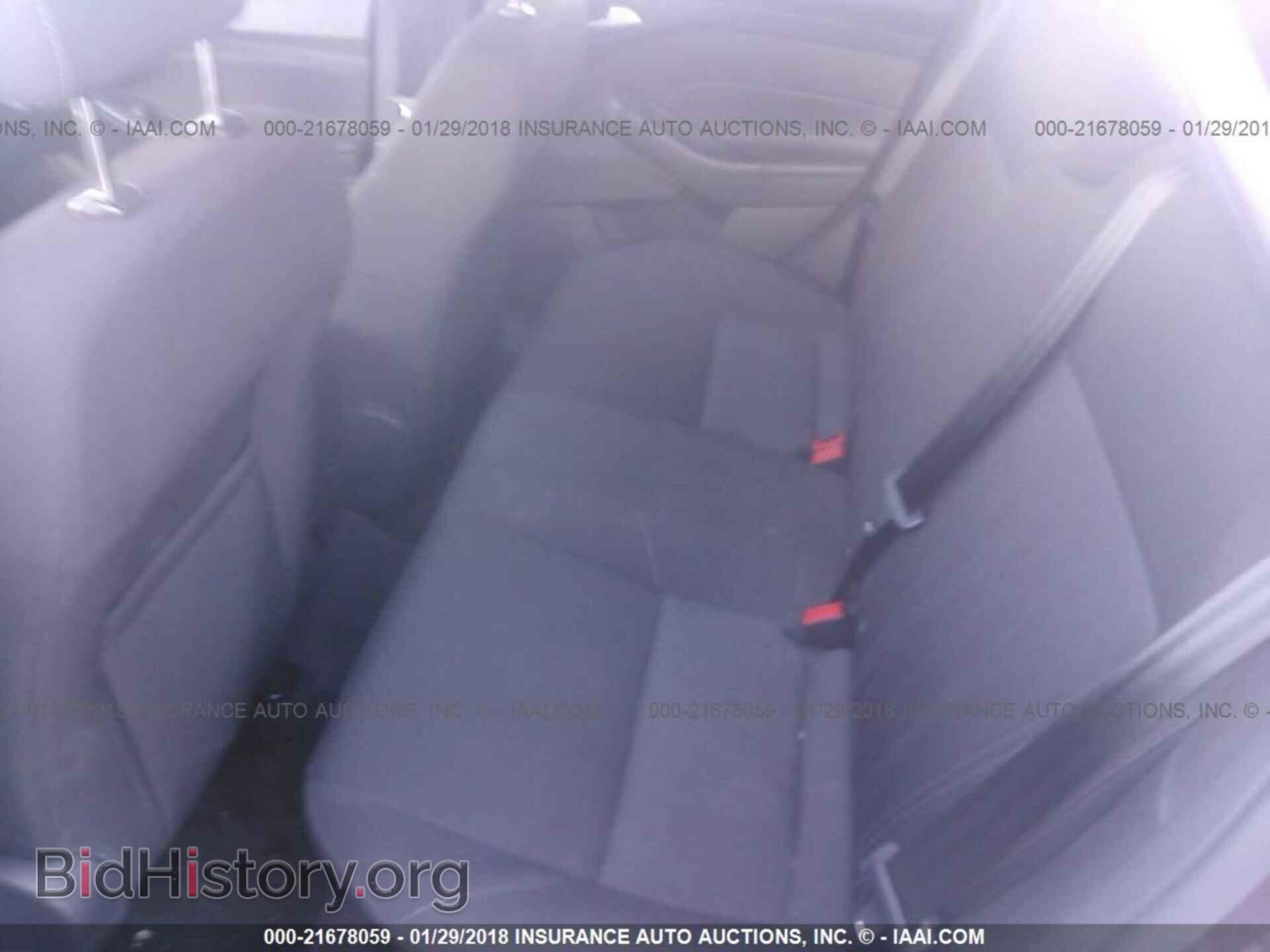 2015 Ford Focus - VIN: 1FADP3F23FL338416 - Photo 8