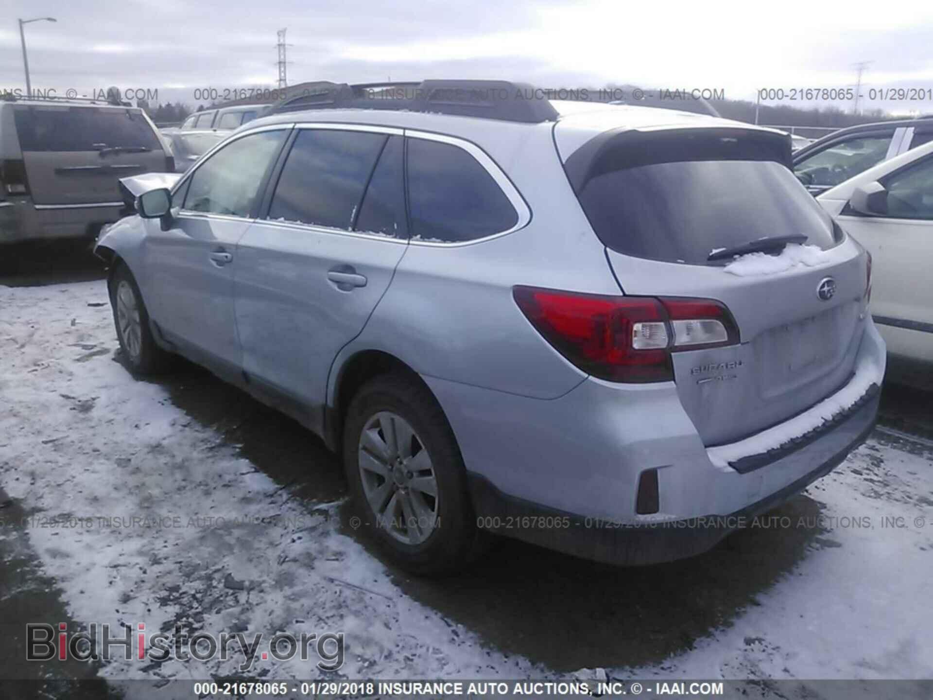 2015 Subaru Outback - VIN: 4S4BSBFC3F3292827 - Photo 3