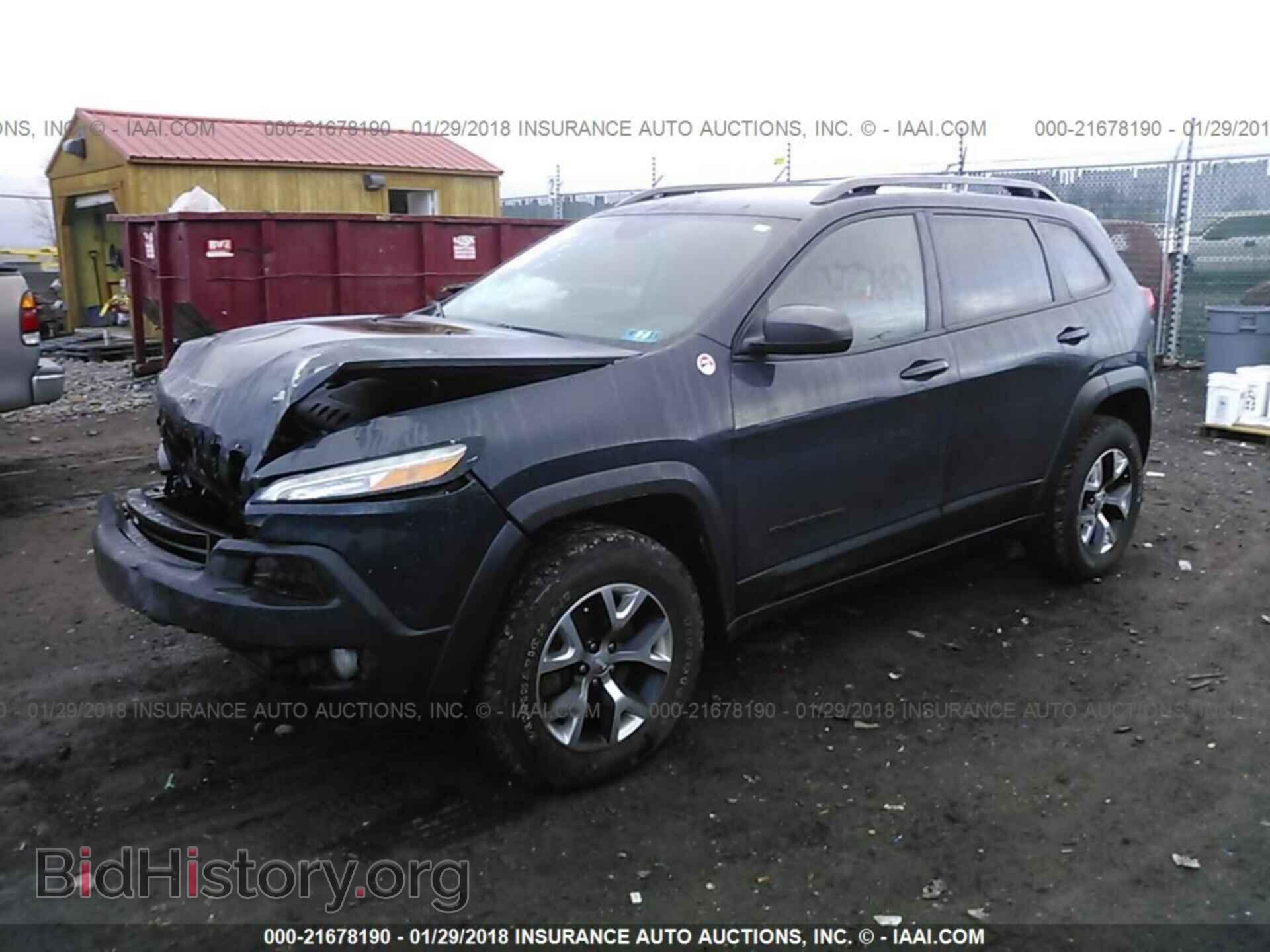 2017 Jeep Cherokee - VIN: 1C4PJMBB2HW520677 - Фото 2