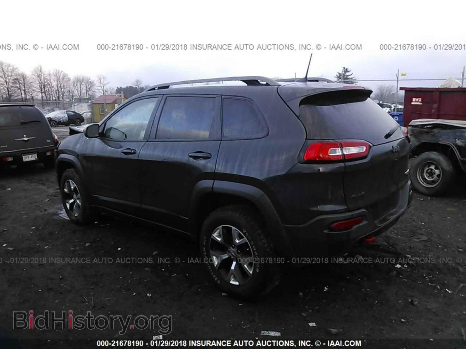 2017 Jeep Cherokee - VIN: 1C4PJMBB2HW520677 - Фото 3
