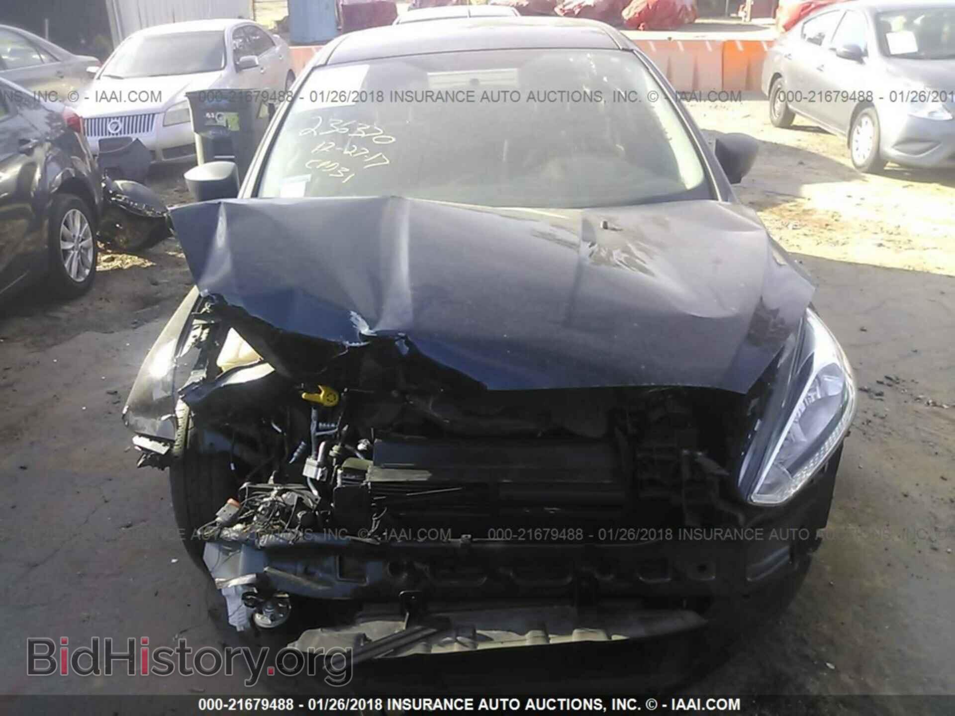 2016 Ford Focus - VIN: 1FADP3E25GL351395 - Photo 6