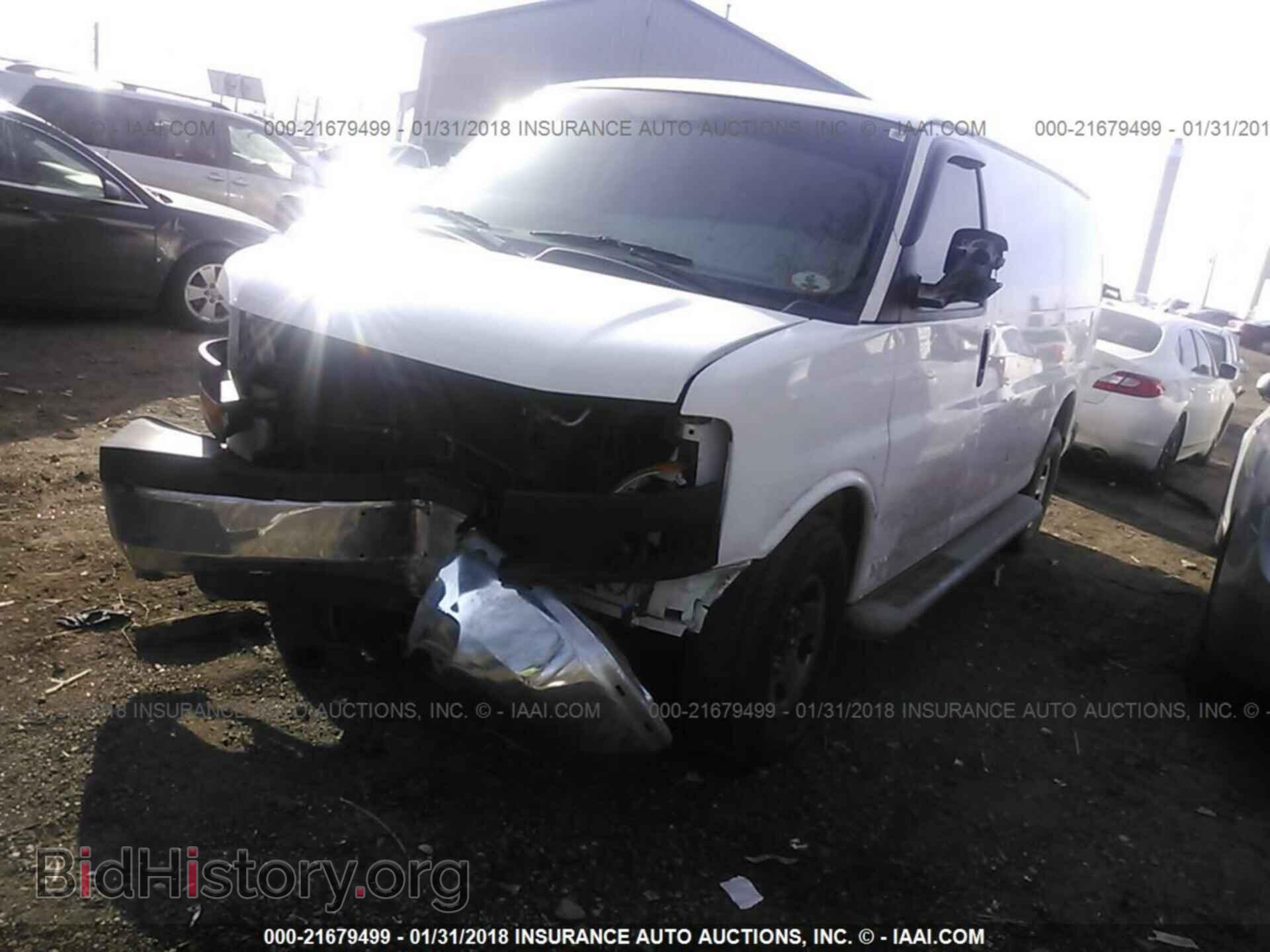 2014 Gmc Savana - VIN: 1GTW7FCA9E1908736 - Photo 2