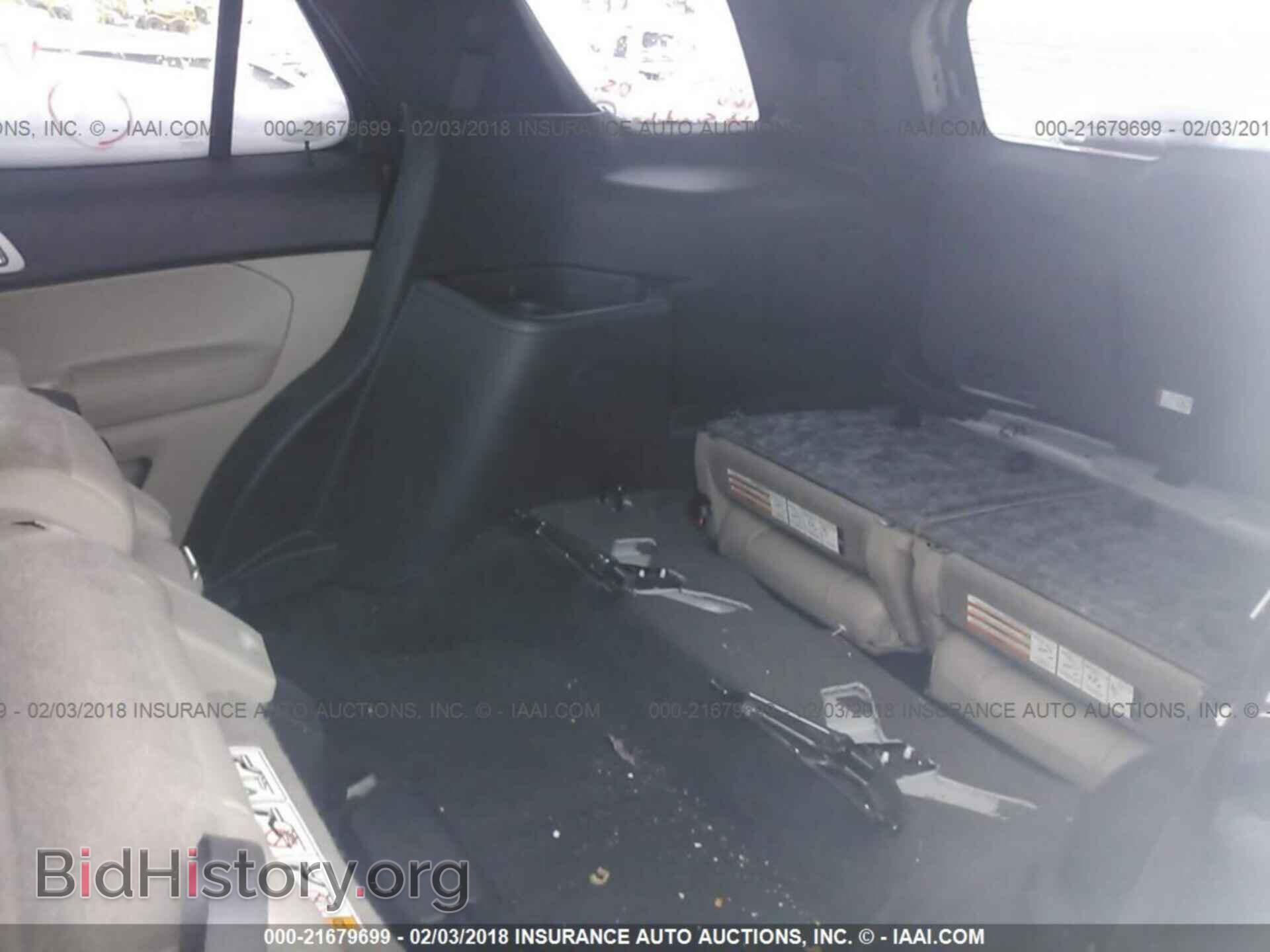 2012 Ford Explorer - VIN: 1FMHK8D80CGB03325 - Фото 8