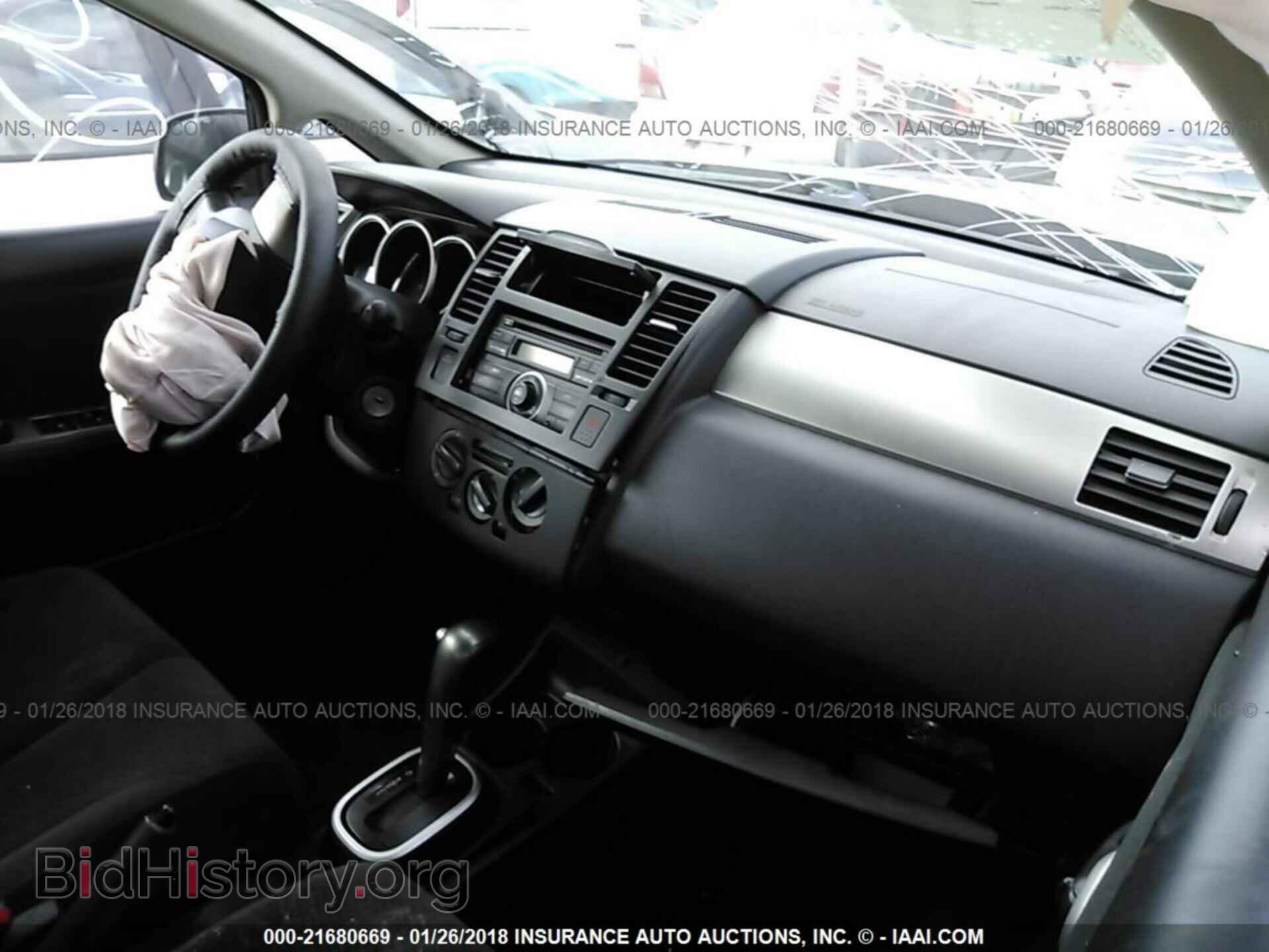 2011 Nissan Versa - VIN: 3N1BC1CP9BL450267 - Фото 5