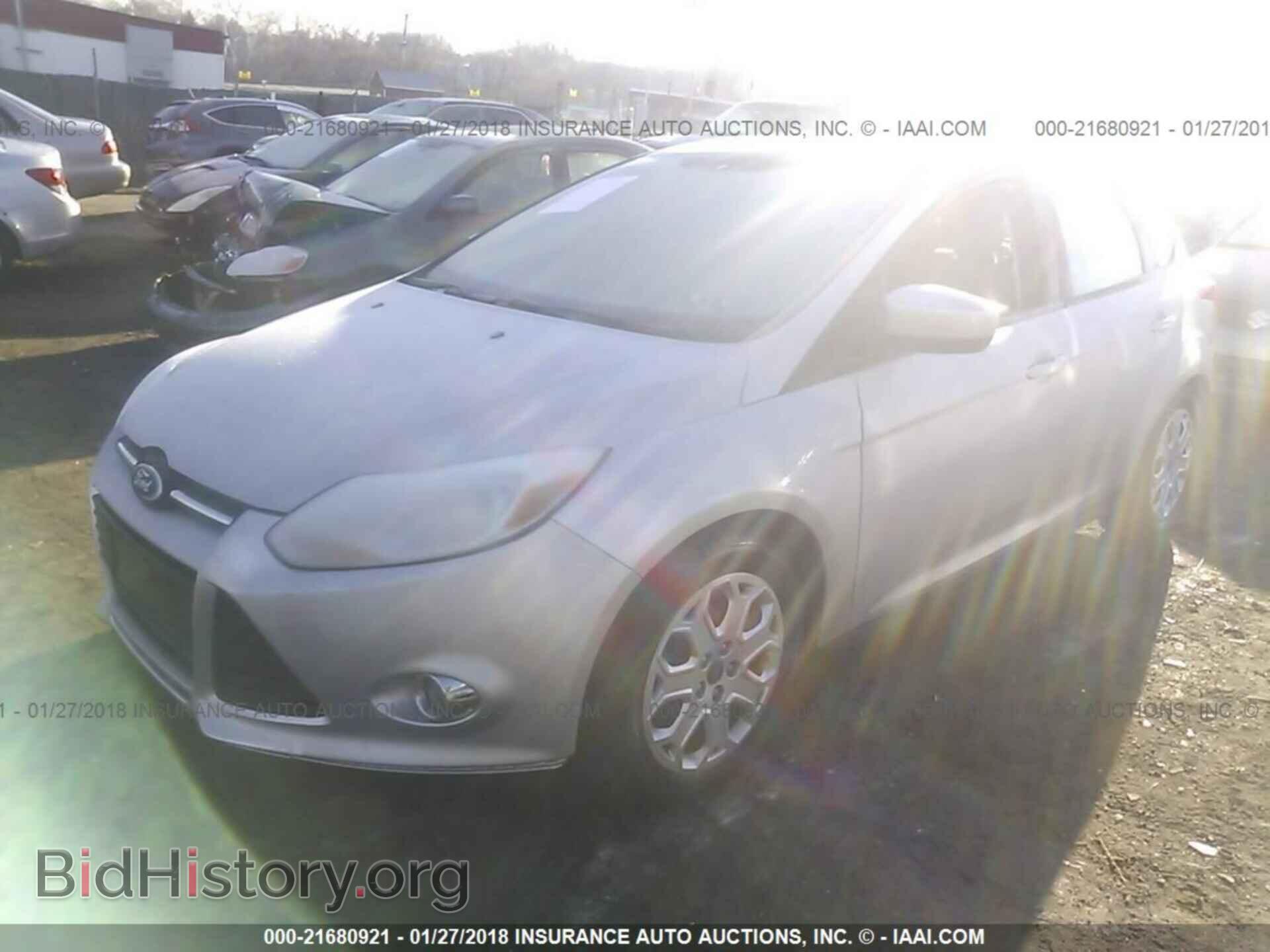 2012 Ford Focus - VIN: 1FAHP3K21CL265145 - Photo 2