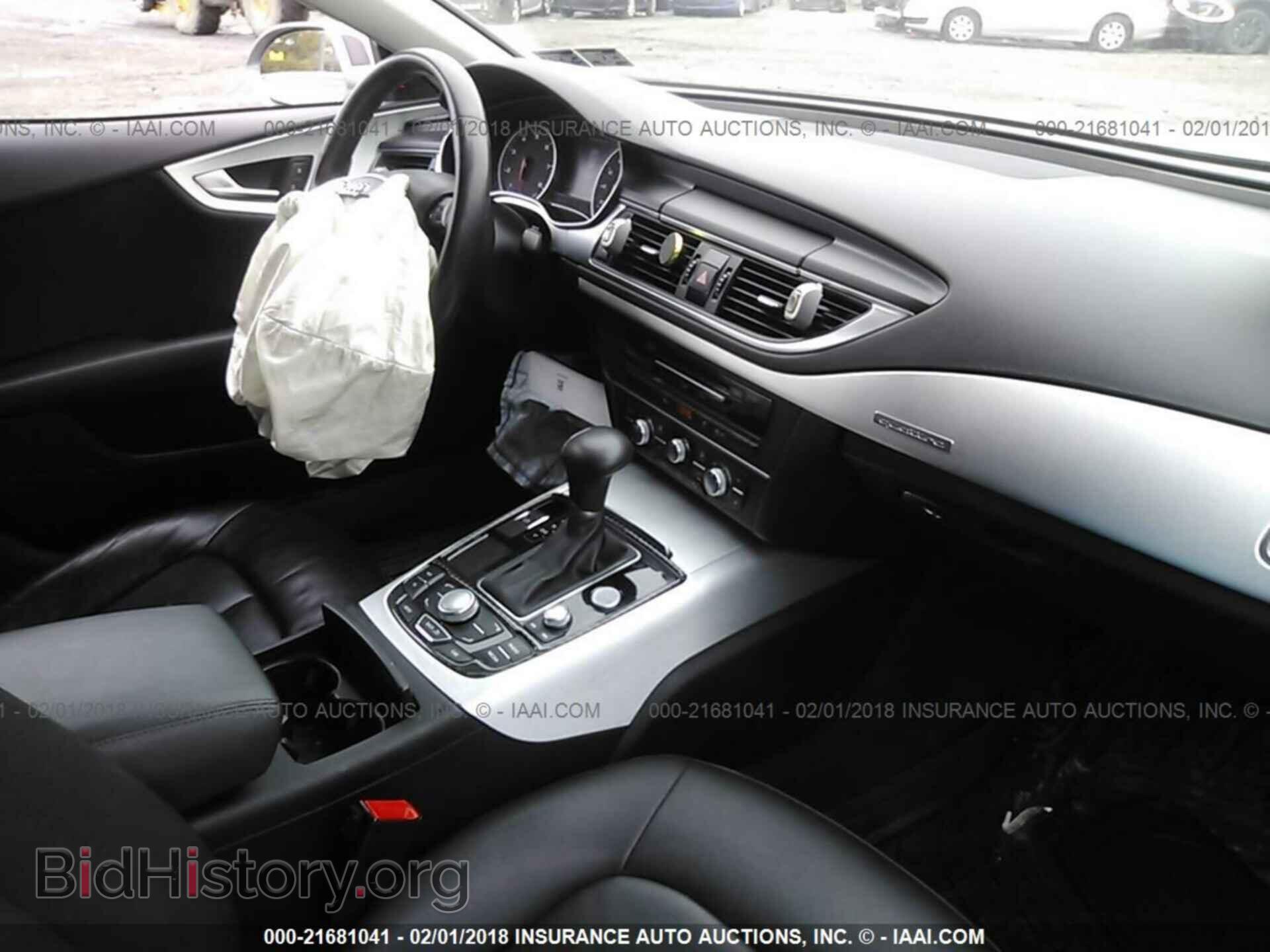 2012 Audi A7 - VIN: WAUYGAFC8CN070579 - Фото 5