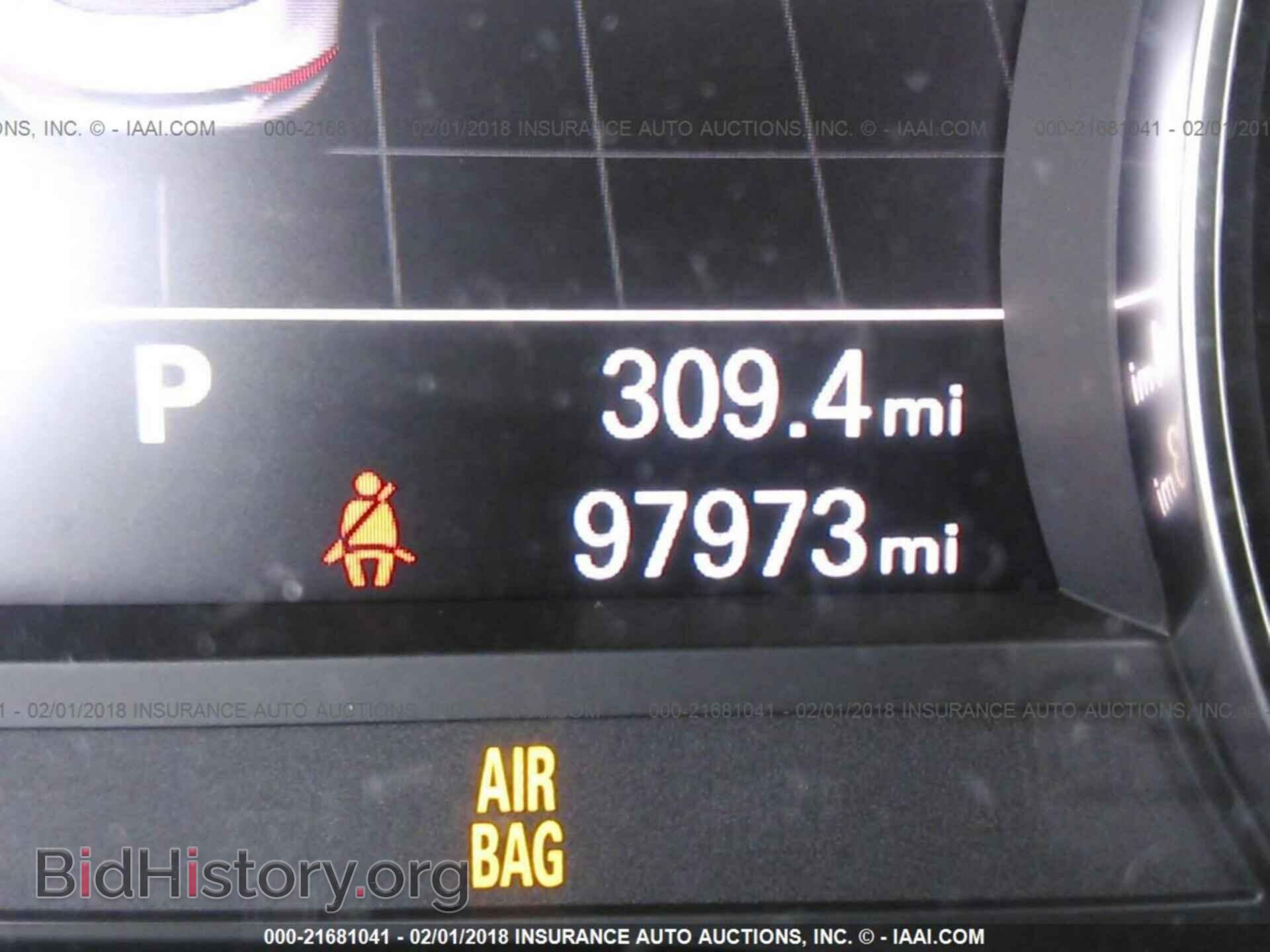 2012 Audi A7 - VIN: WAUYGAFC8CN070579 - Фото 7