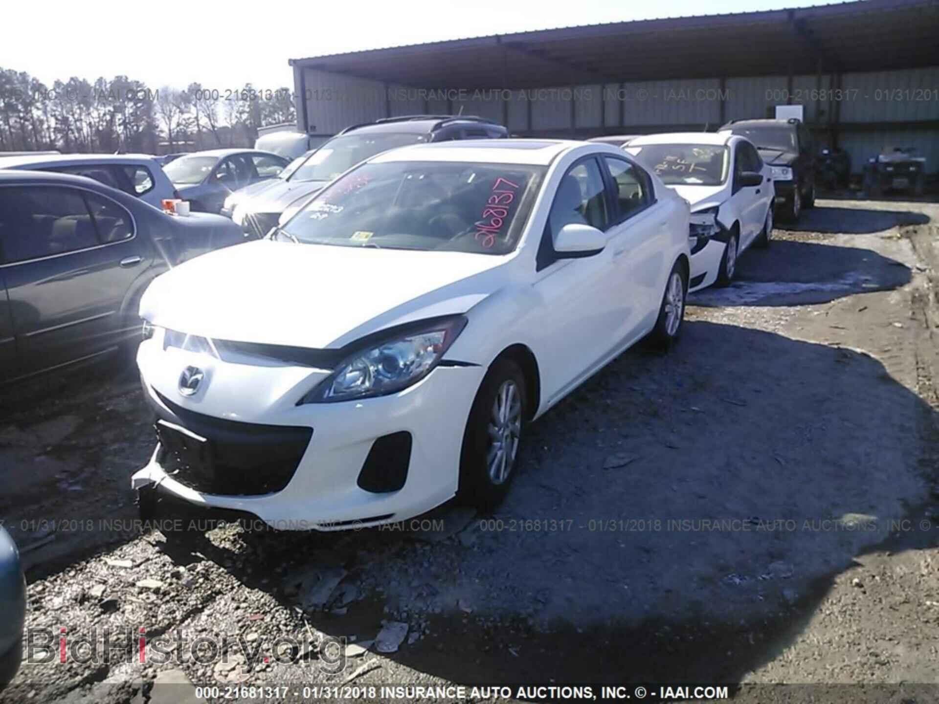 2012 Mazda 3 - VIN: JM1BL1V78C1647031 - Фото 2