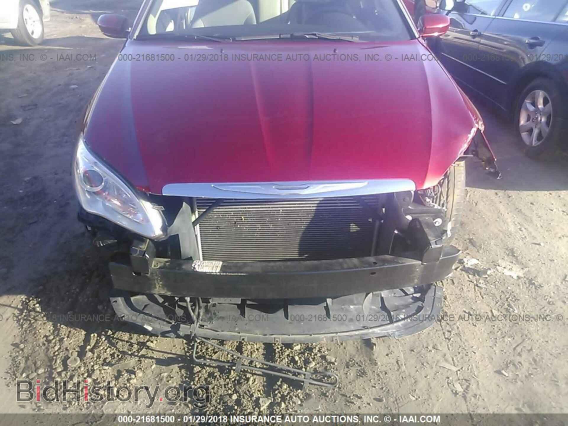 2014 Chrysler 200 - VIN: 1C3CCBAB5EN122111 - Фото 6