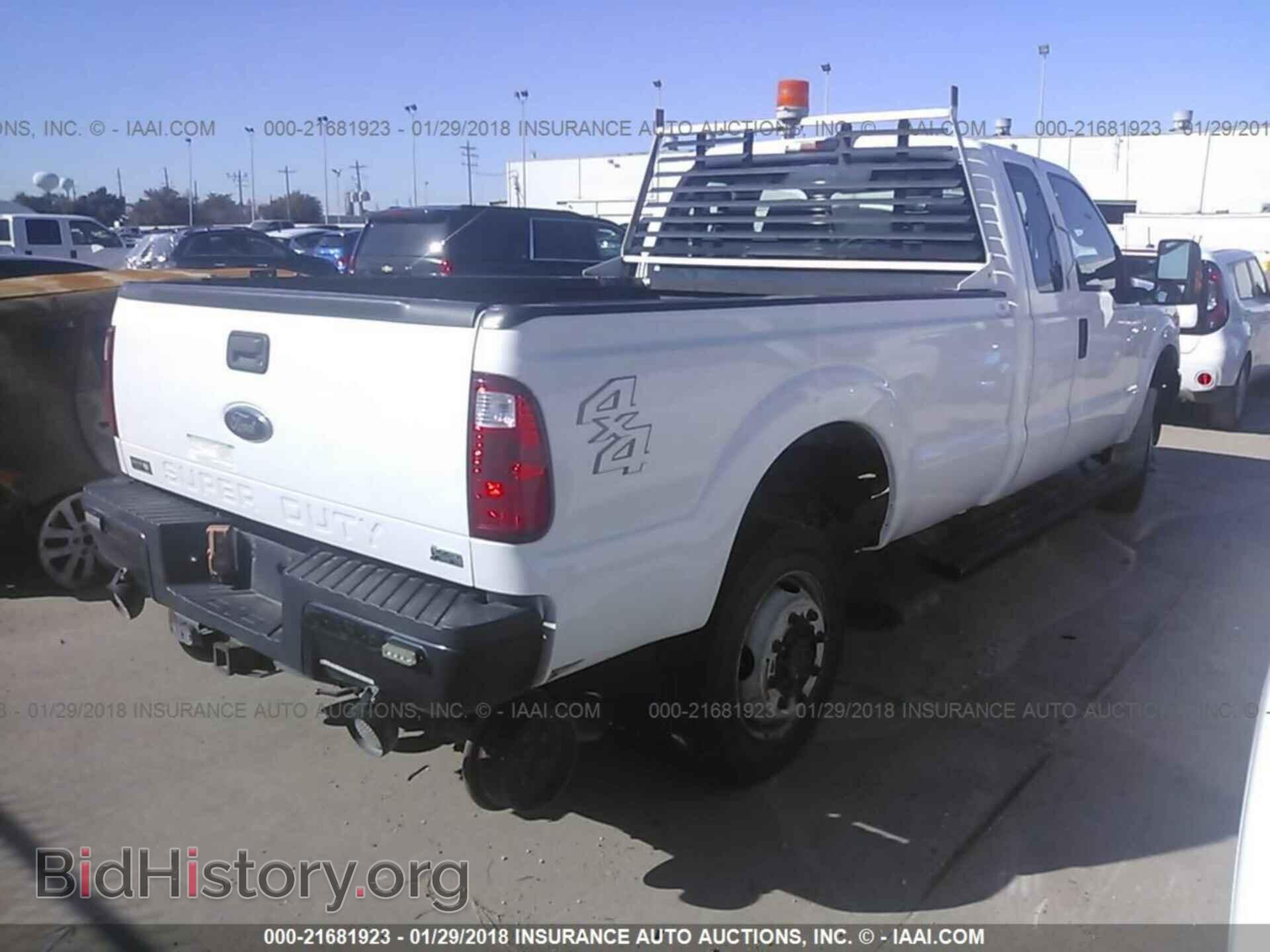 2011 Ford F350 - VIN: 1FT7X3B67BEB91743 - Фото 4