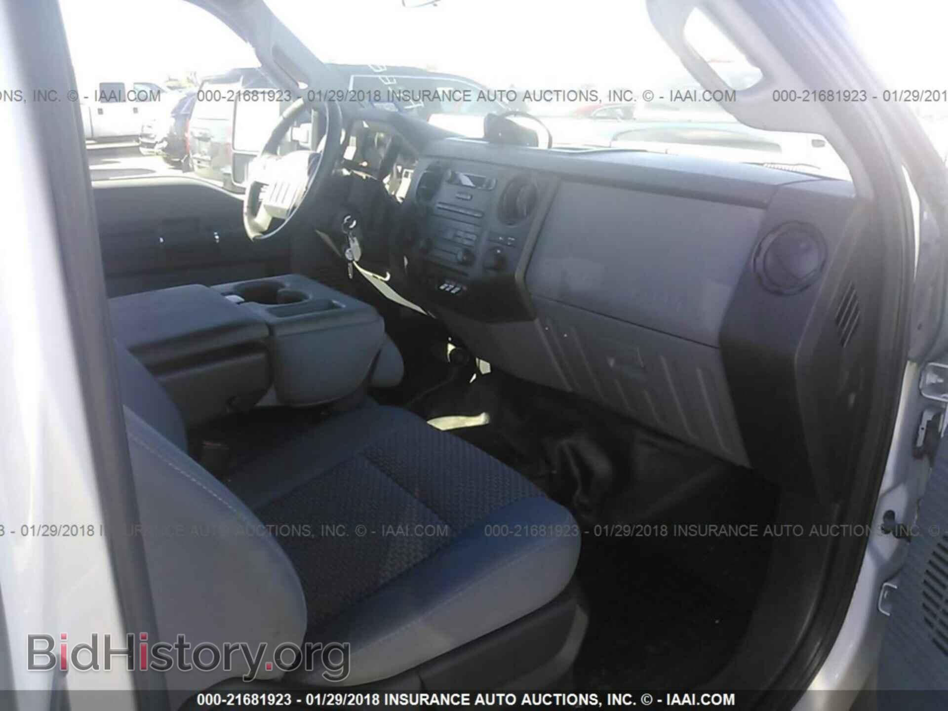 2011 Ford F350 - VIN: 1FT7X3B67BEB91743 - Фото 5