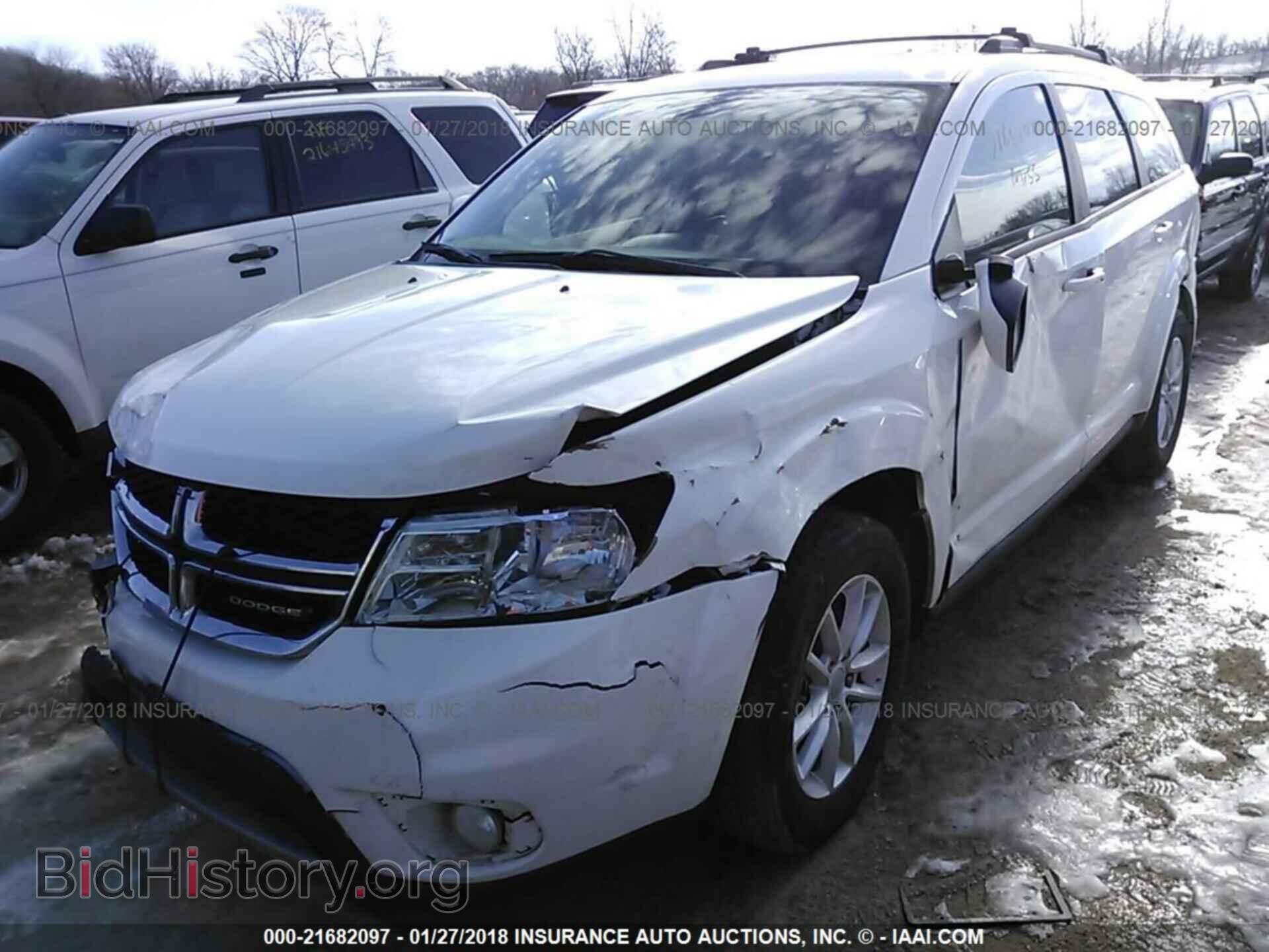 2015 Dodge Journey - VIN: 3C4PDCCG6FT571095 - Photo 2