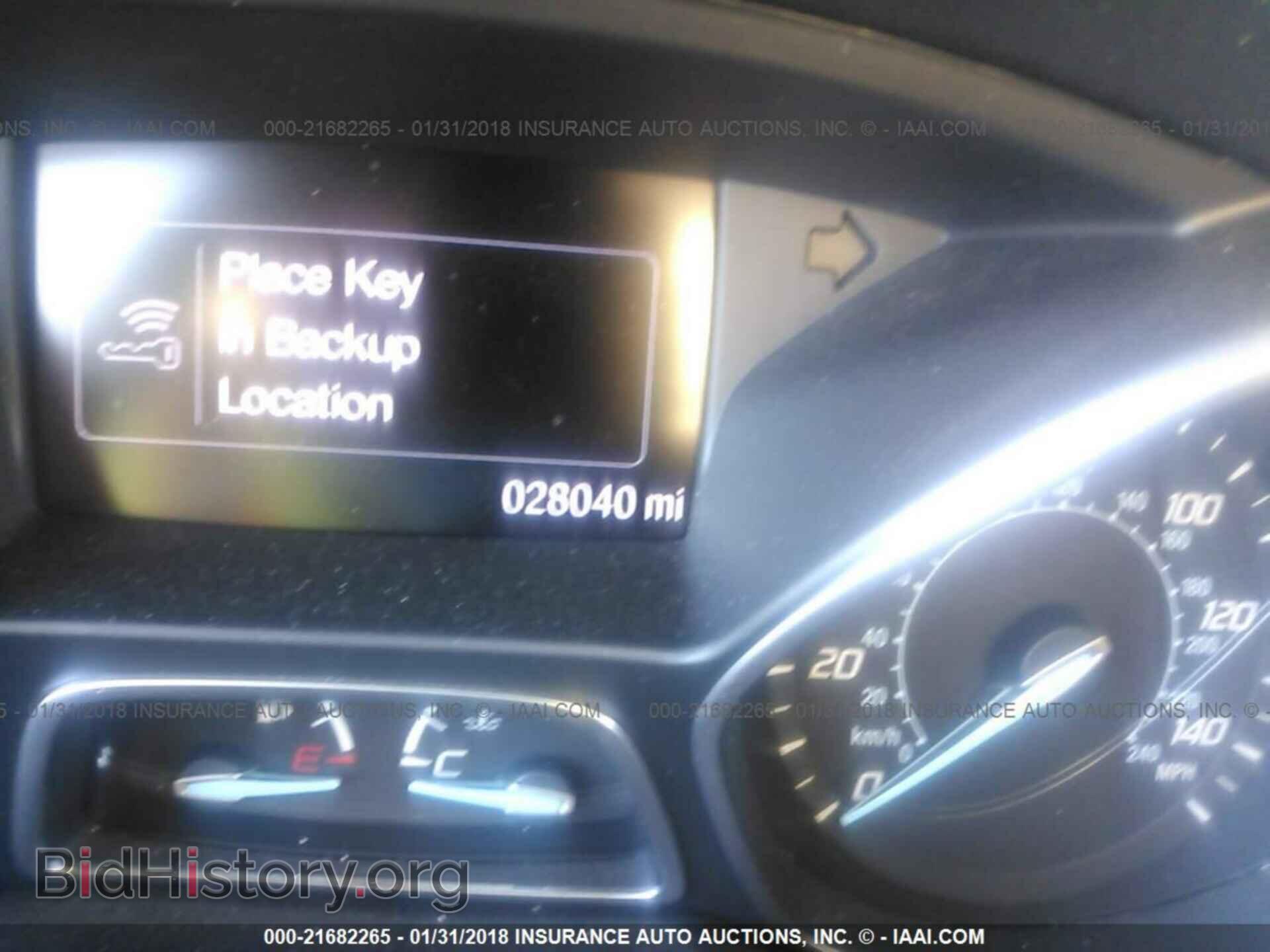 2015 Ford Escape - VIN: 1FMCU0J92FUC23698 - Фото 7