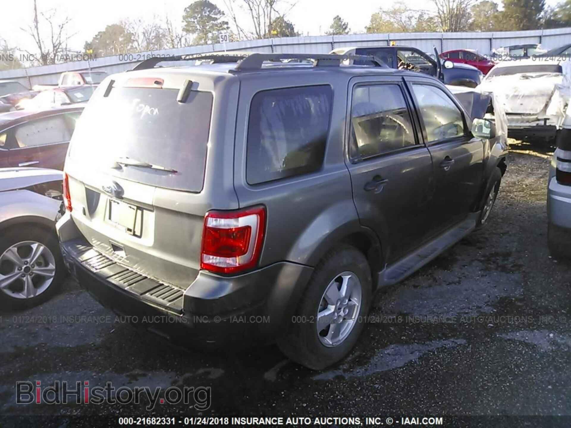 2011 FORD ESCAPE - VIN: 1FMCU0D74BKB19259 - Фото 4