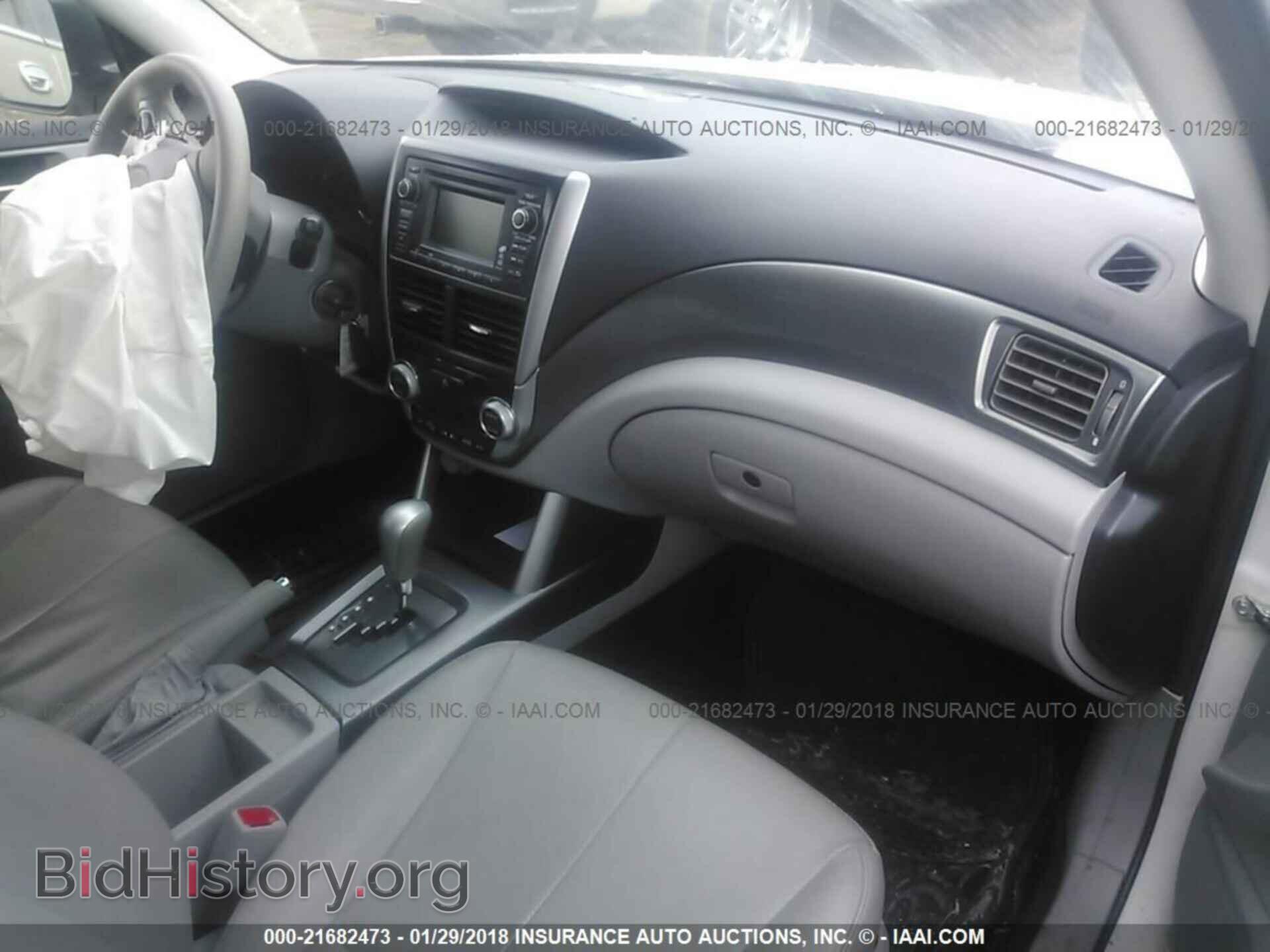 2011 Subaru Forester - VIN: JF2SHBGC0BH730185 - Фото 5