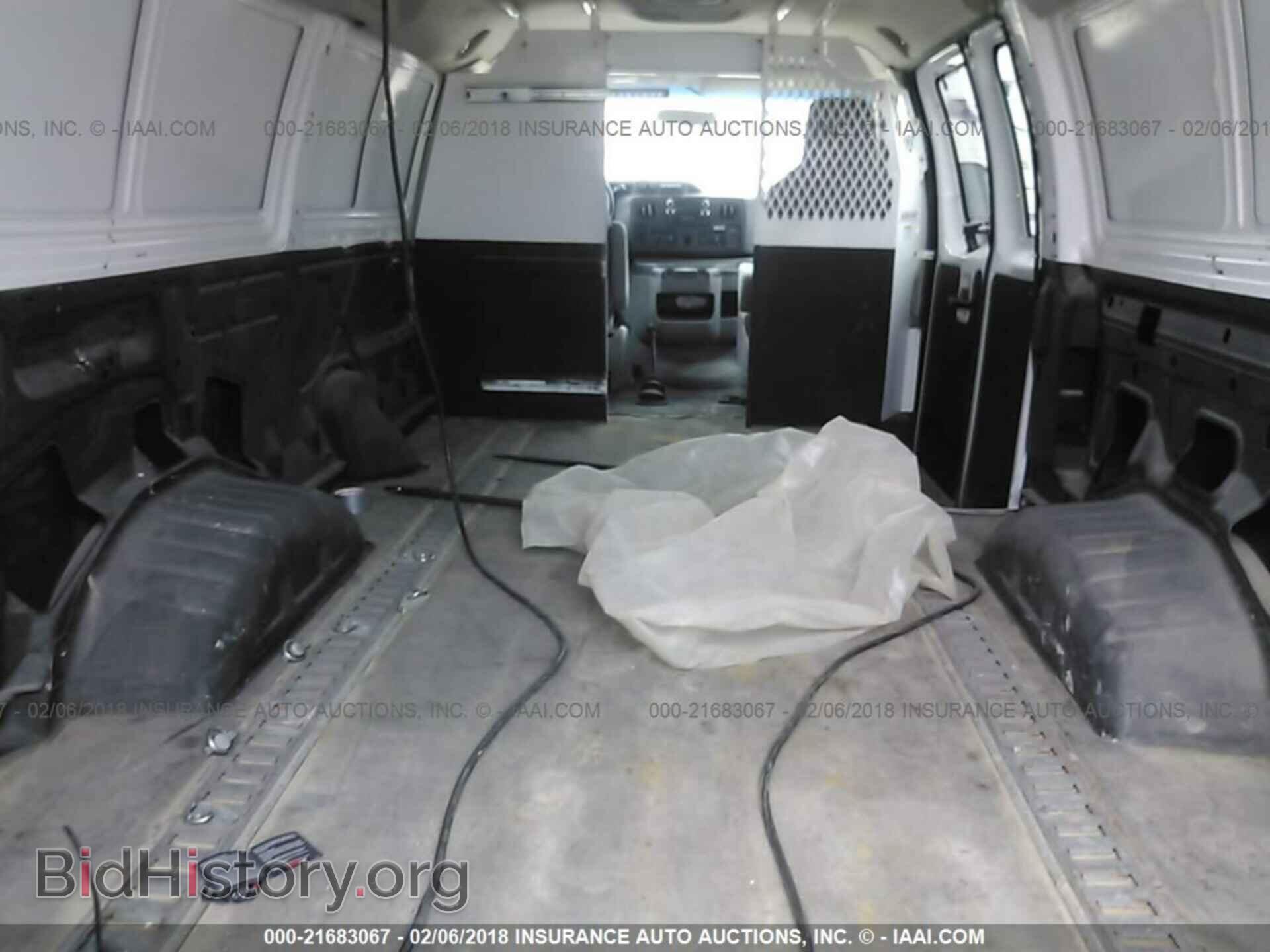 2011 Ford Econoline - VIN: 1FTSS3ES0BDA37723 - Фото 5