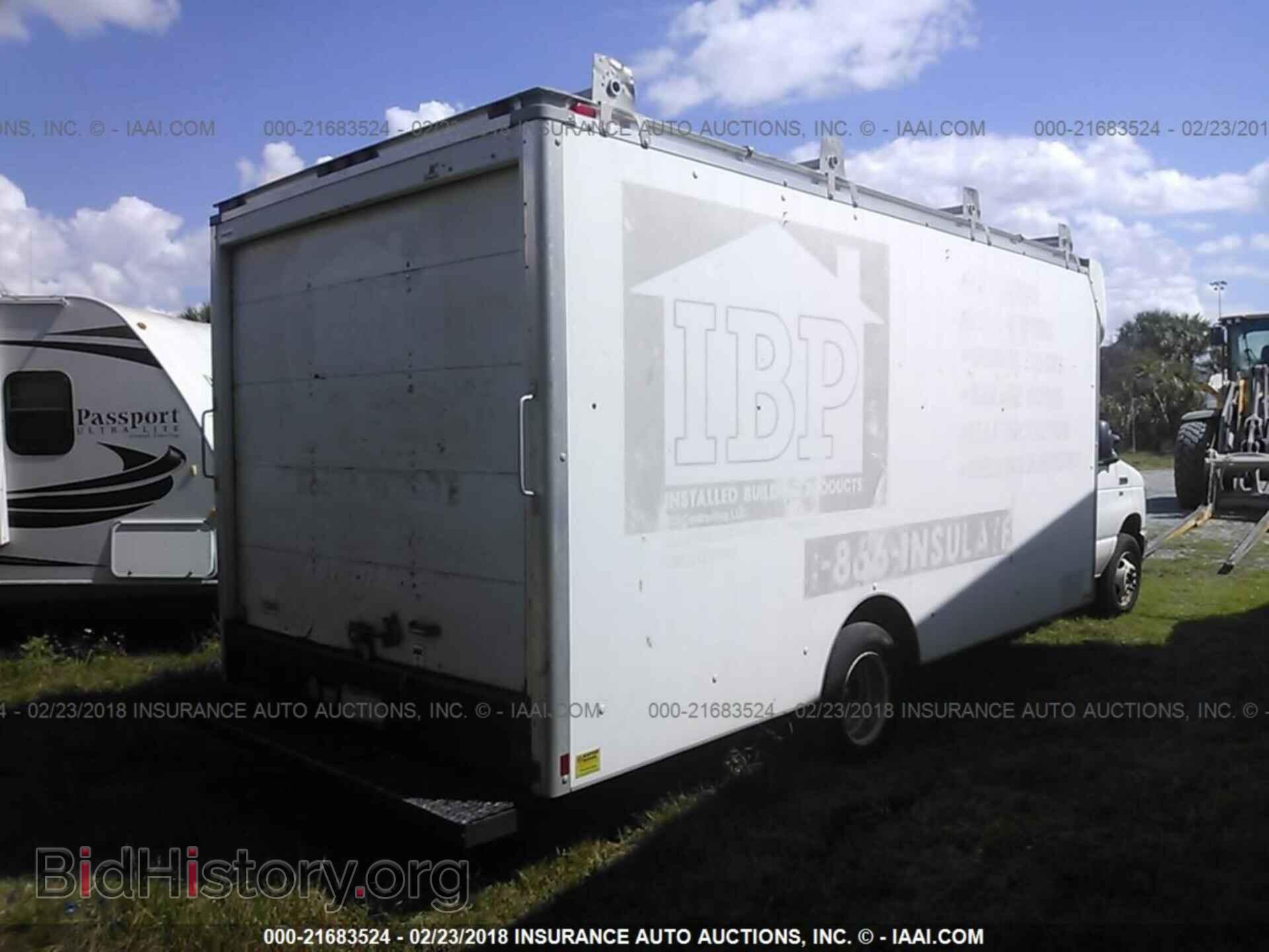 2013 Ford Econoline - VIN: 1FDWE3FL7DDA41881 - Фото 4
