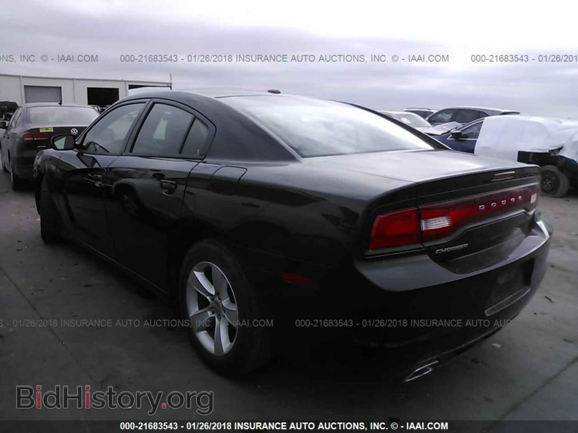 2012 Dodge Charger - VIN: 2C3CDXBG3CH214568 - Фото 3
