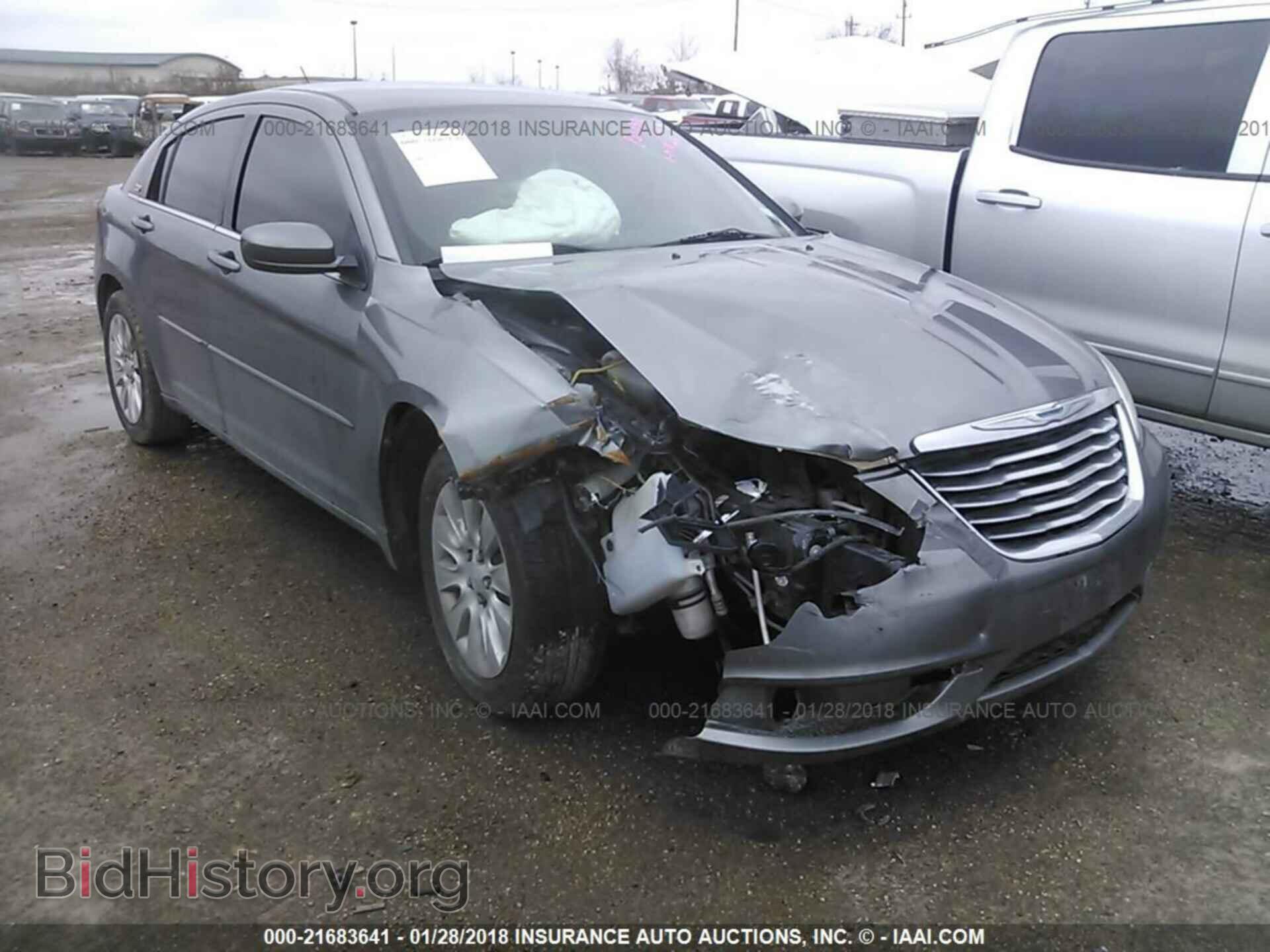 2012 Chrysler 200 - VIN: 1C3CCBAB8CN201950 - Фото 6