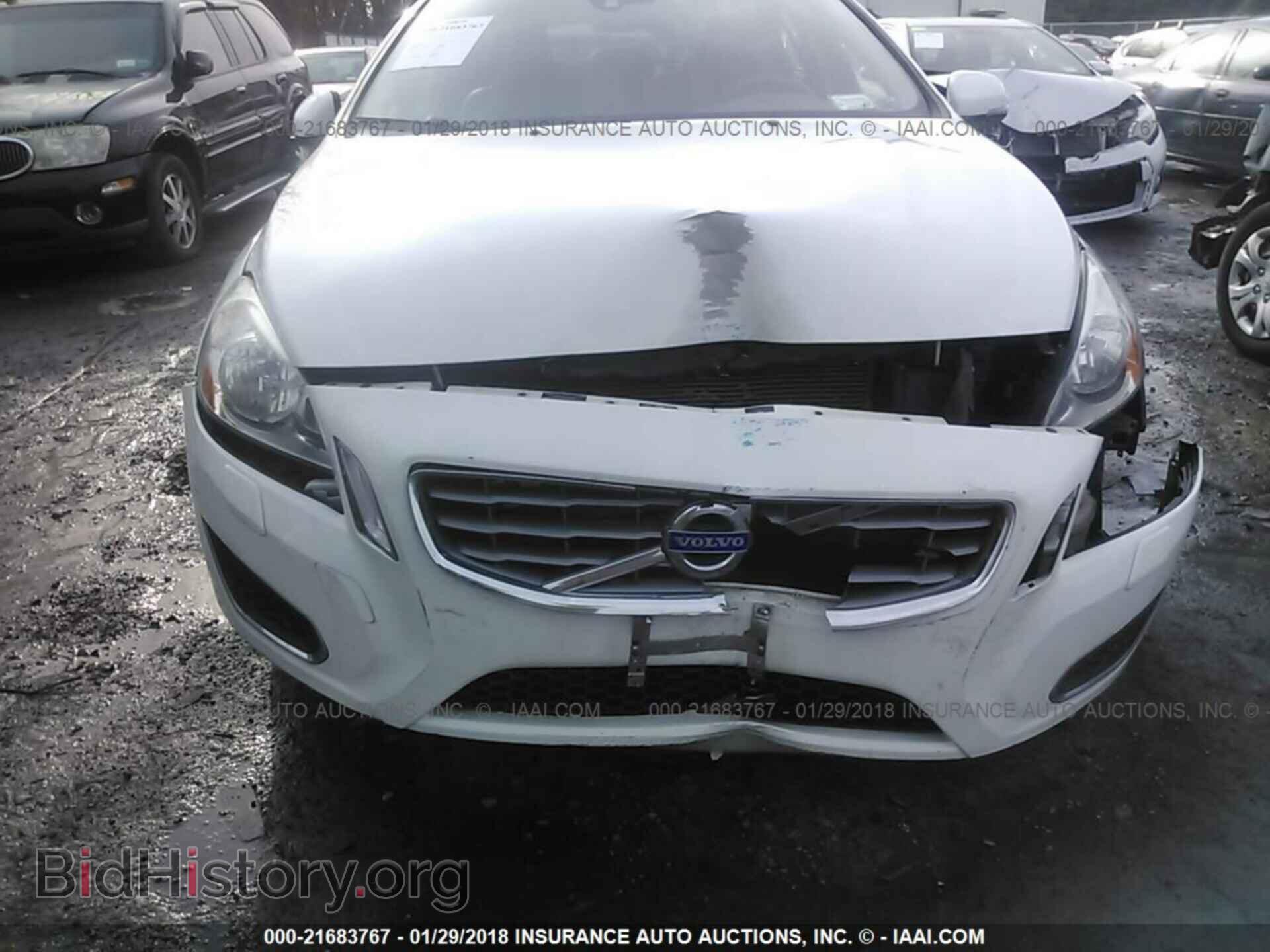 2013 Volvo S60 - VIN: YV1612FH9D2178140 - Фото 6