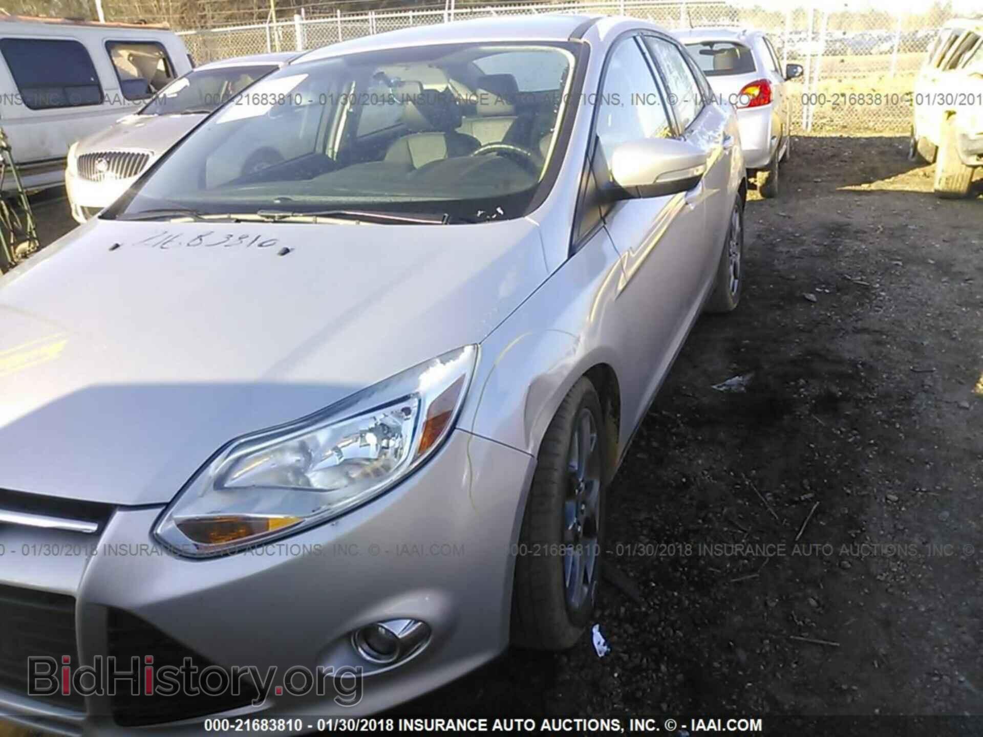 2014 Ford Focus - VIN: 1FADP3F20EL103843 - Photo 6