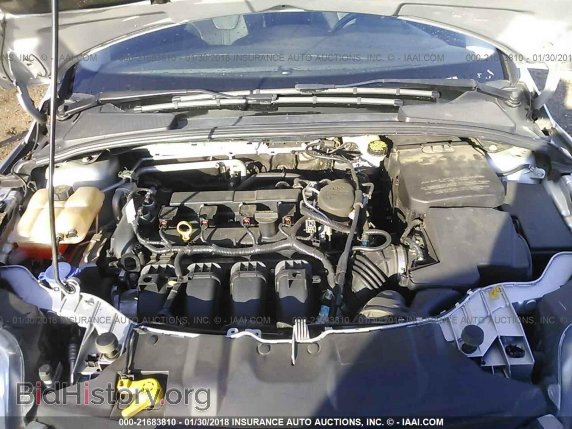 2014 Ford Focus - VIN: 1FADP3F20EL103843 - Photo 10