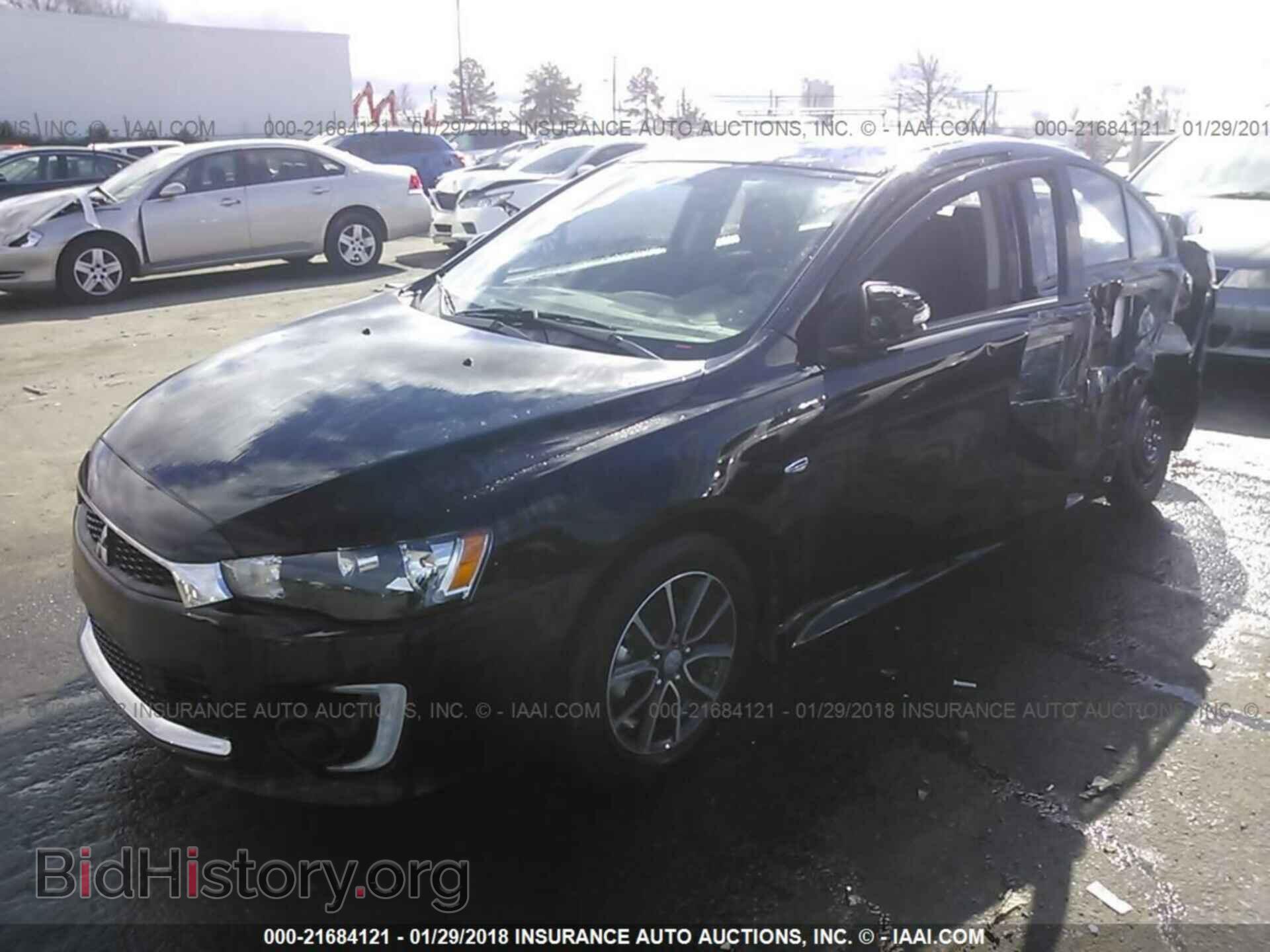 2016 Mitsubishi Lancer - VIN: JA32V2FW6GU012818 - Фото 2