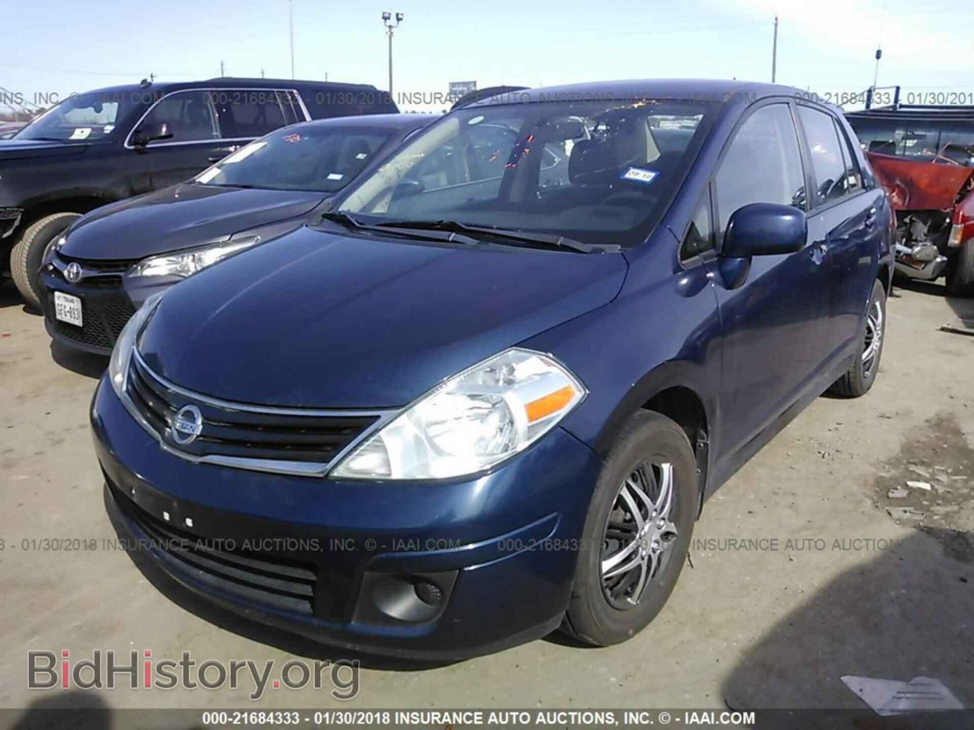 2011 Nissan Versa - VIN: 3N1BC1AP1BL424409 - Photo 2