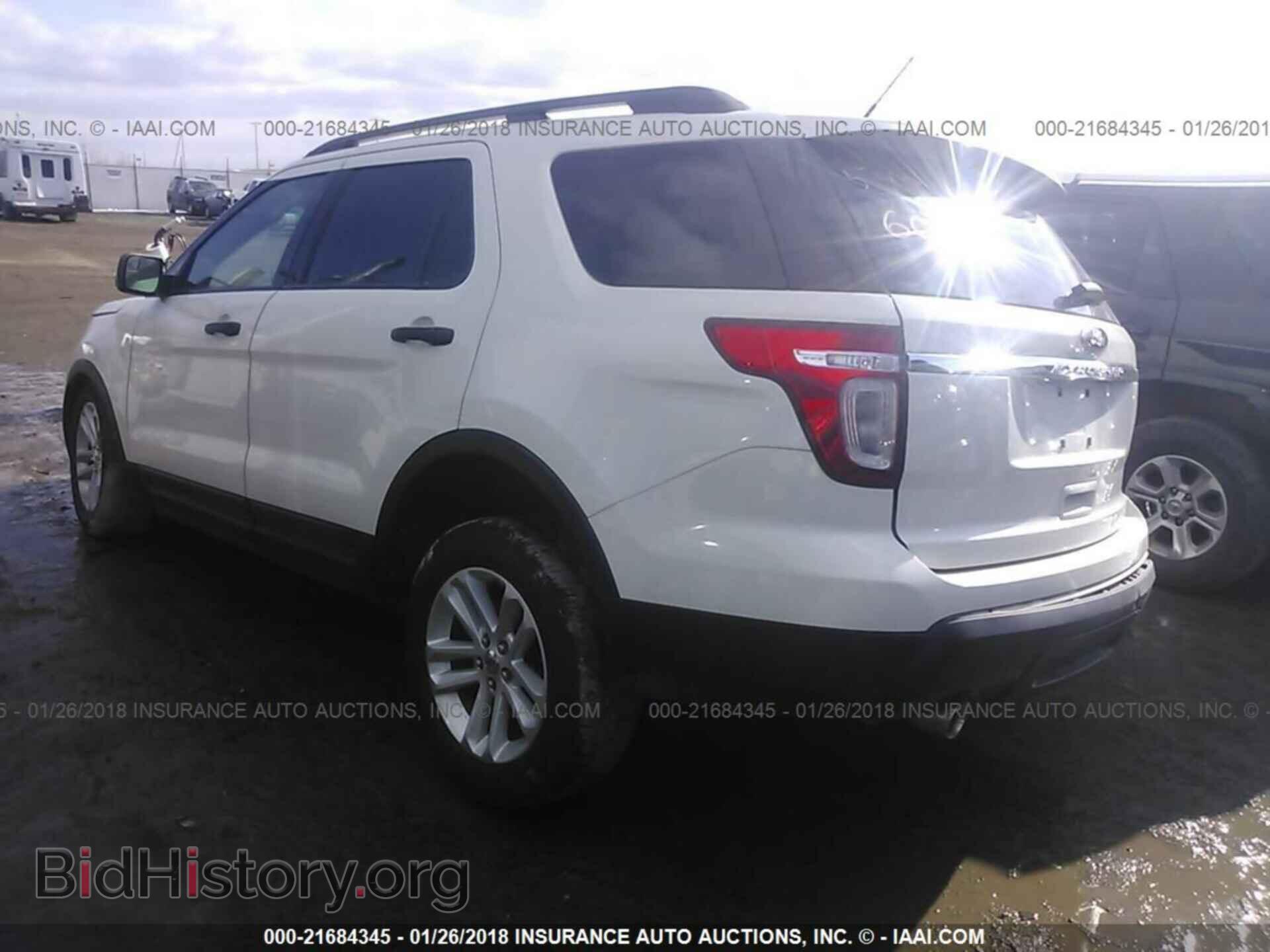 2012 Ford Explorer - VIN: 1FMHK8B8XCGA46344 - Фото 3