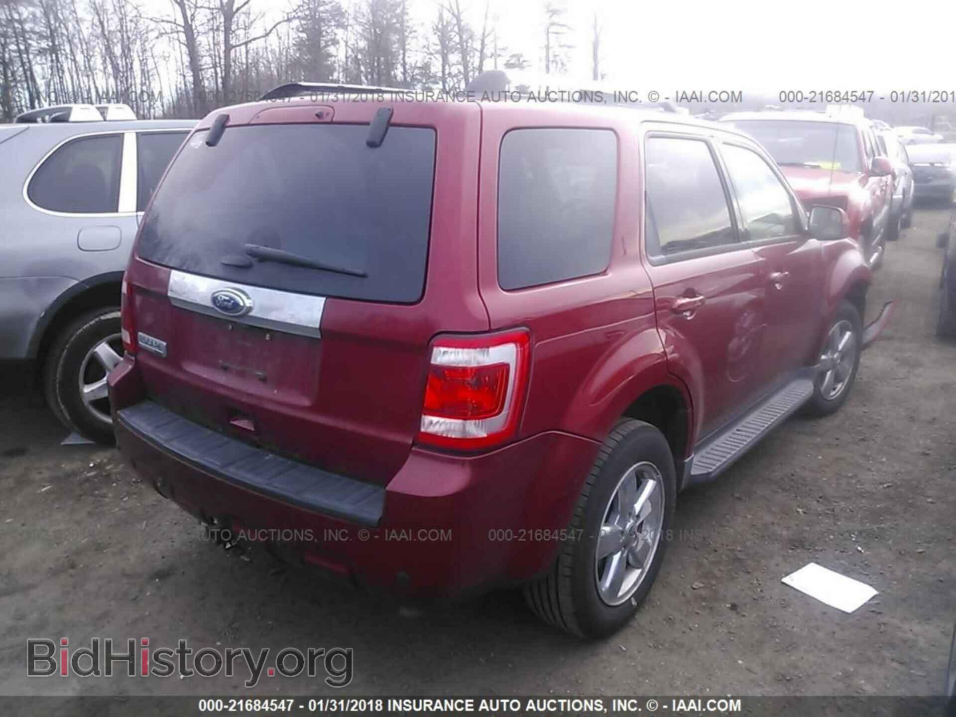 2011 Ford Escape - VIN: 1FMCU0E7XBKA79252 - Фото 4