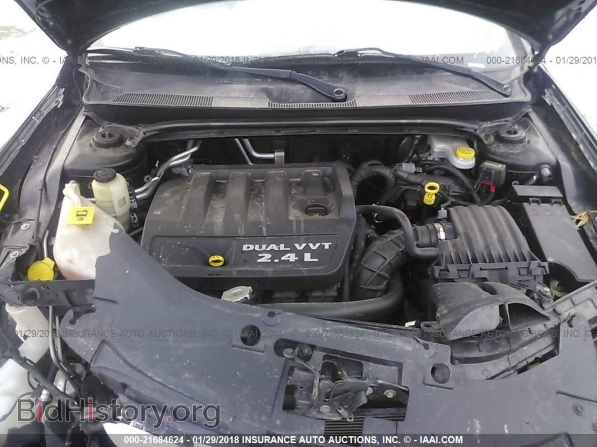 2012 Chrysler 200 - VIN: 1C3CCBAB0CN134857 - Фото 10