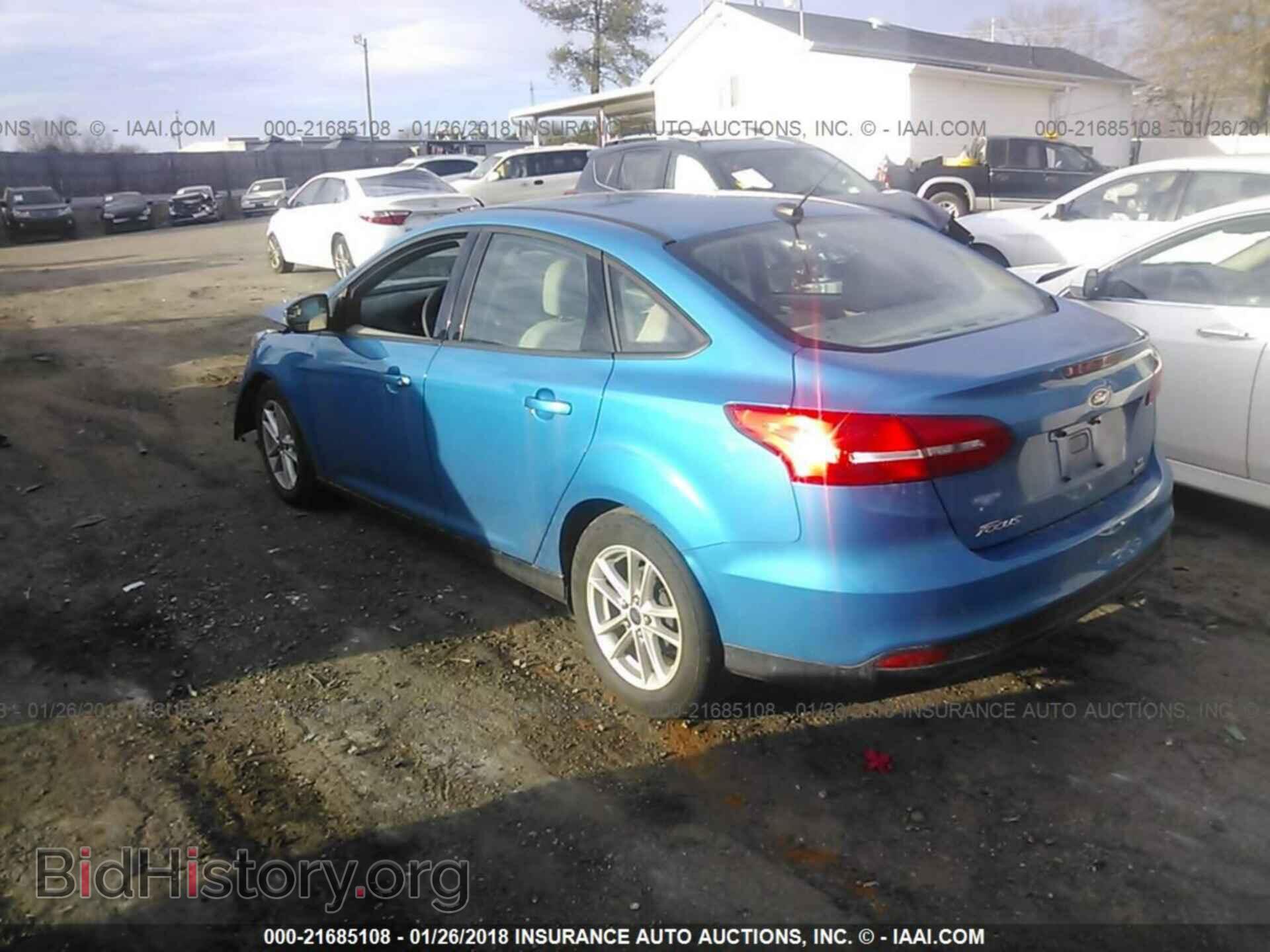 2015 Ford Focus - VIN: 1FADP3FE2FL279689 - Photo 3