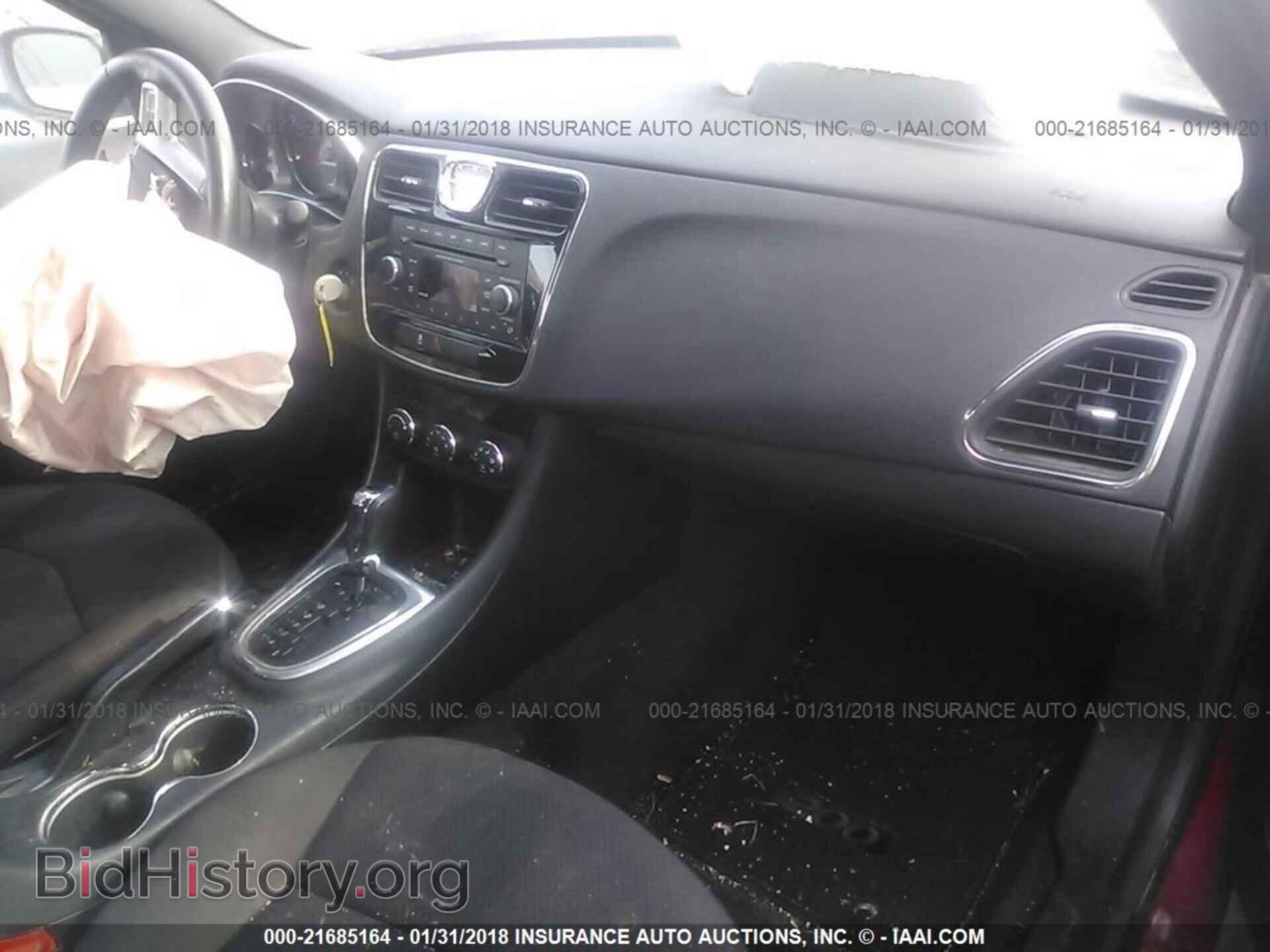 2012 Chrysler 200 - VIN: 1C3CCBBB7CN239314 - Фото 5