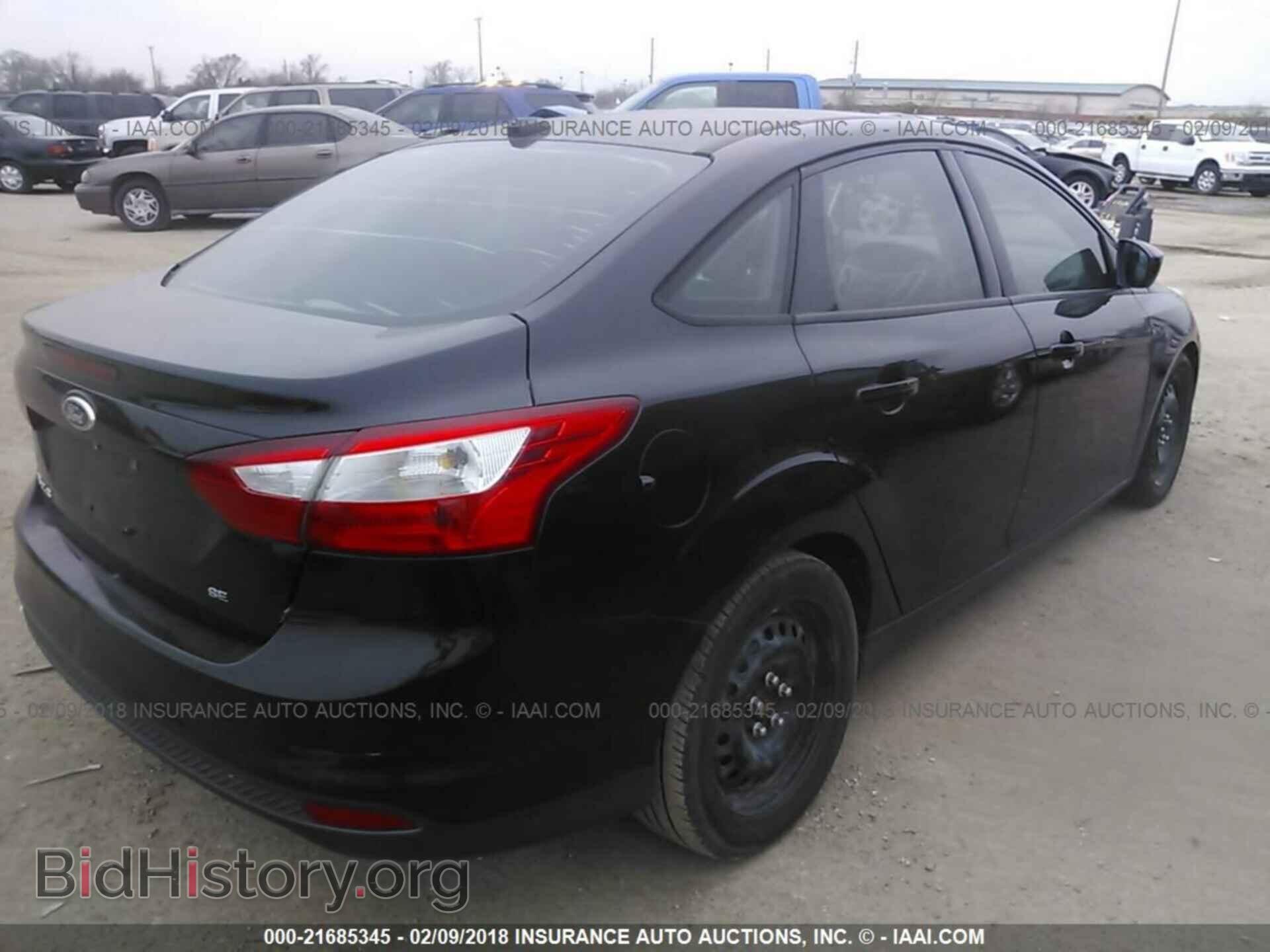 2012 Ford Focus - VIN: 1FAHP3F27CL243368 - Фото 4